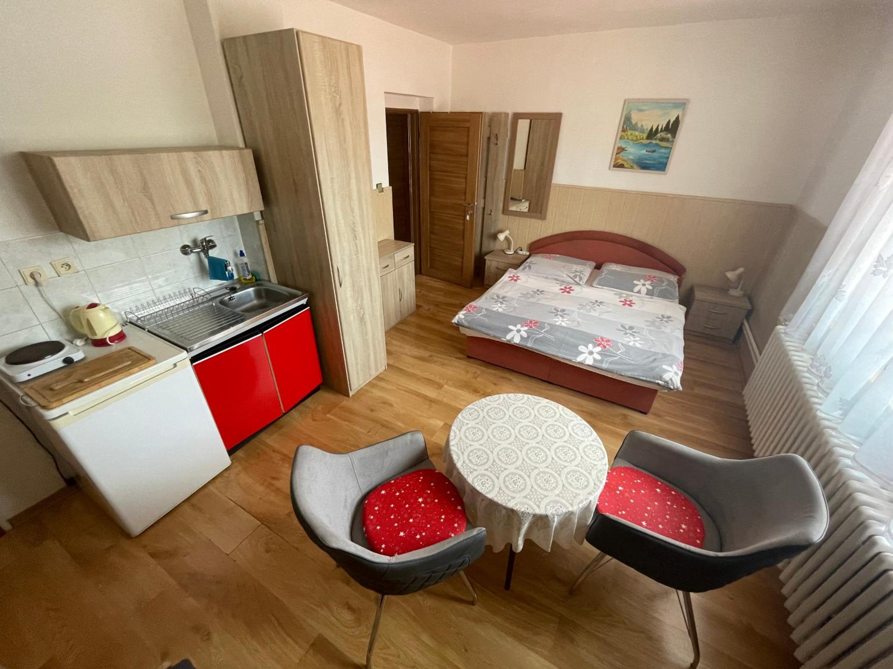 Double Room with Extra Bed - Photo 4