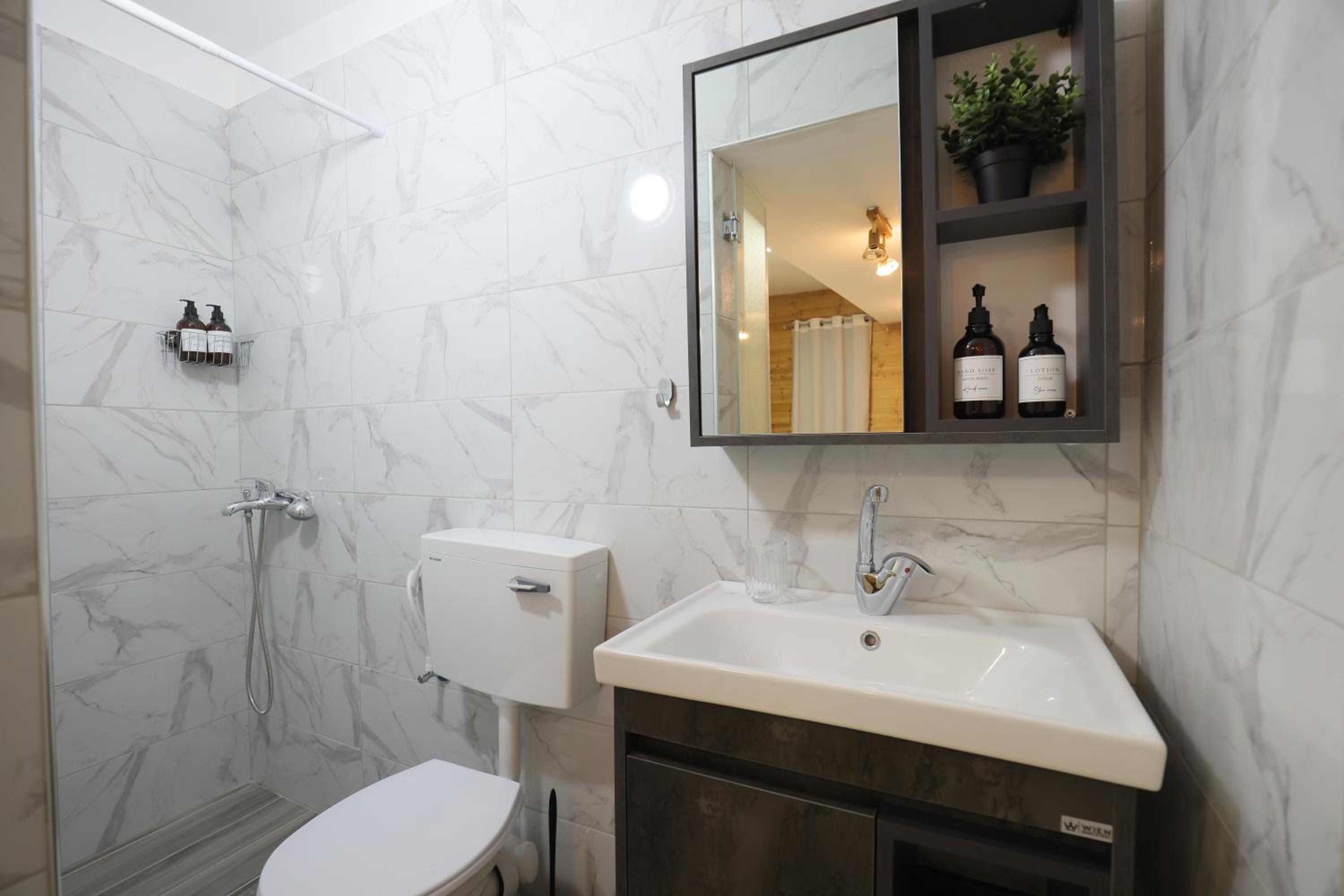 Double Classic Room - Photo 9