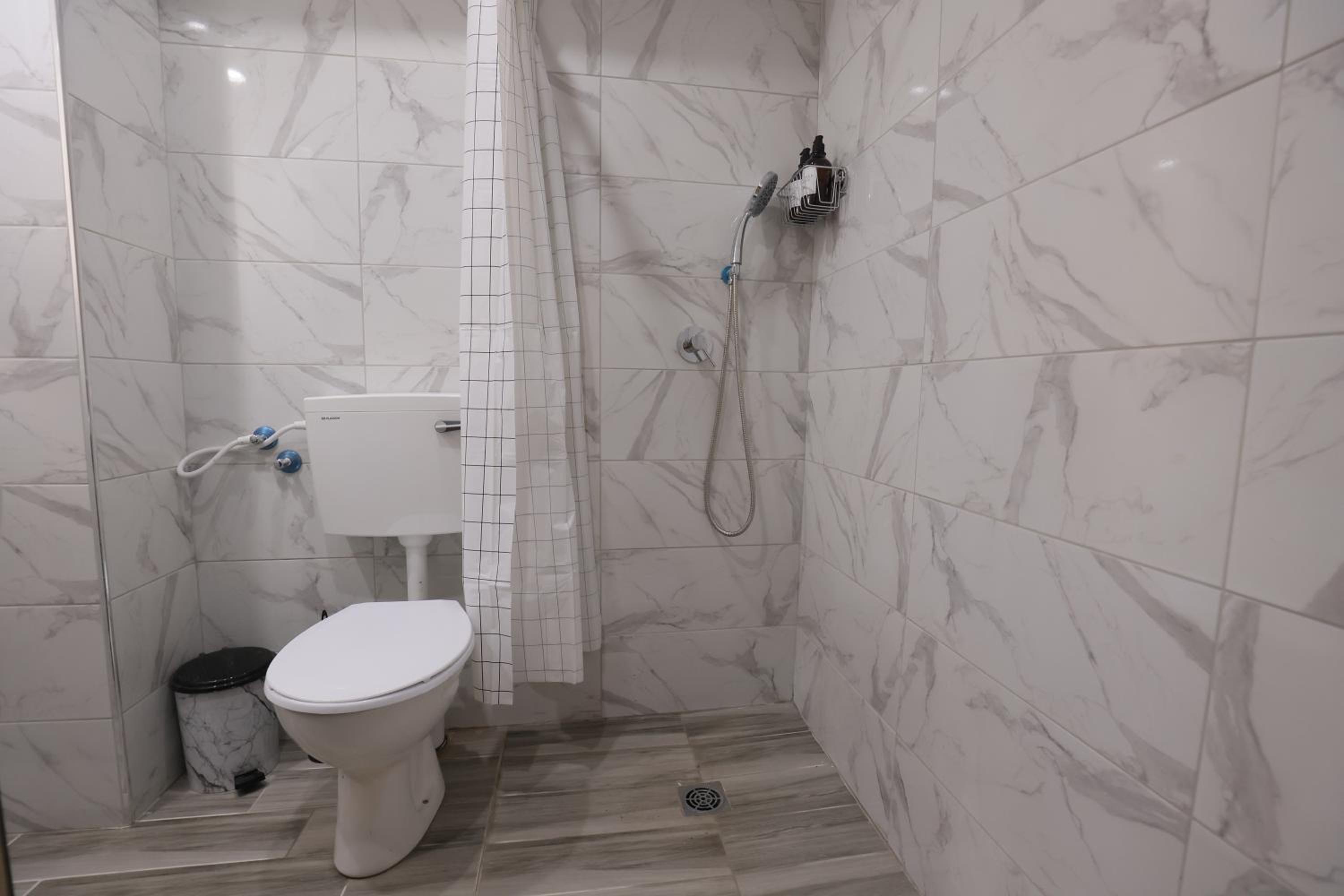 Double Classic Room - Photo 8