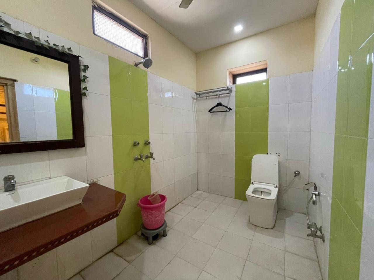 Budget Single Room photo 2