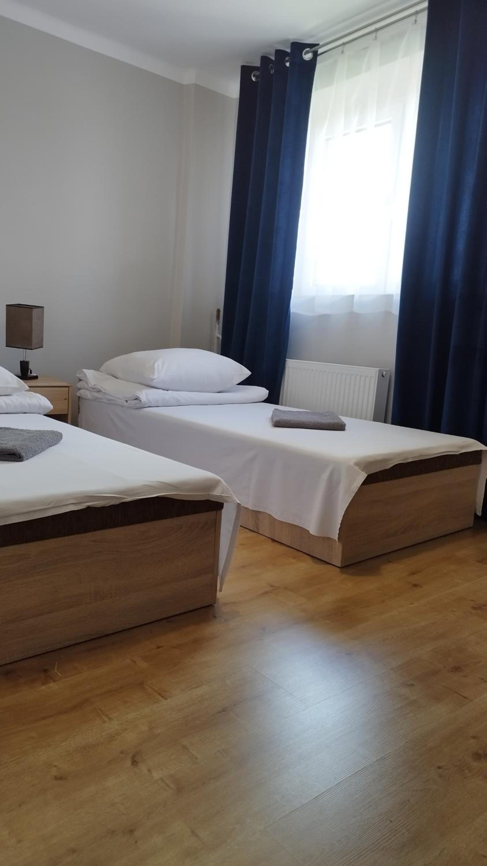 One-Bedroom Apartment - Photo 1