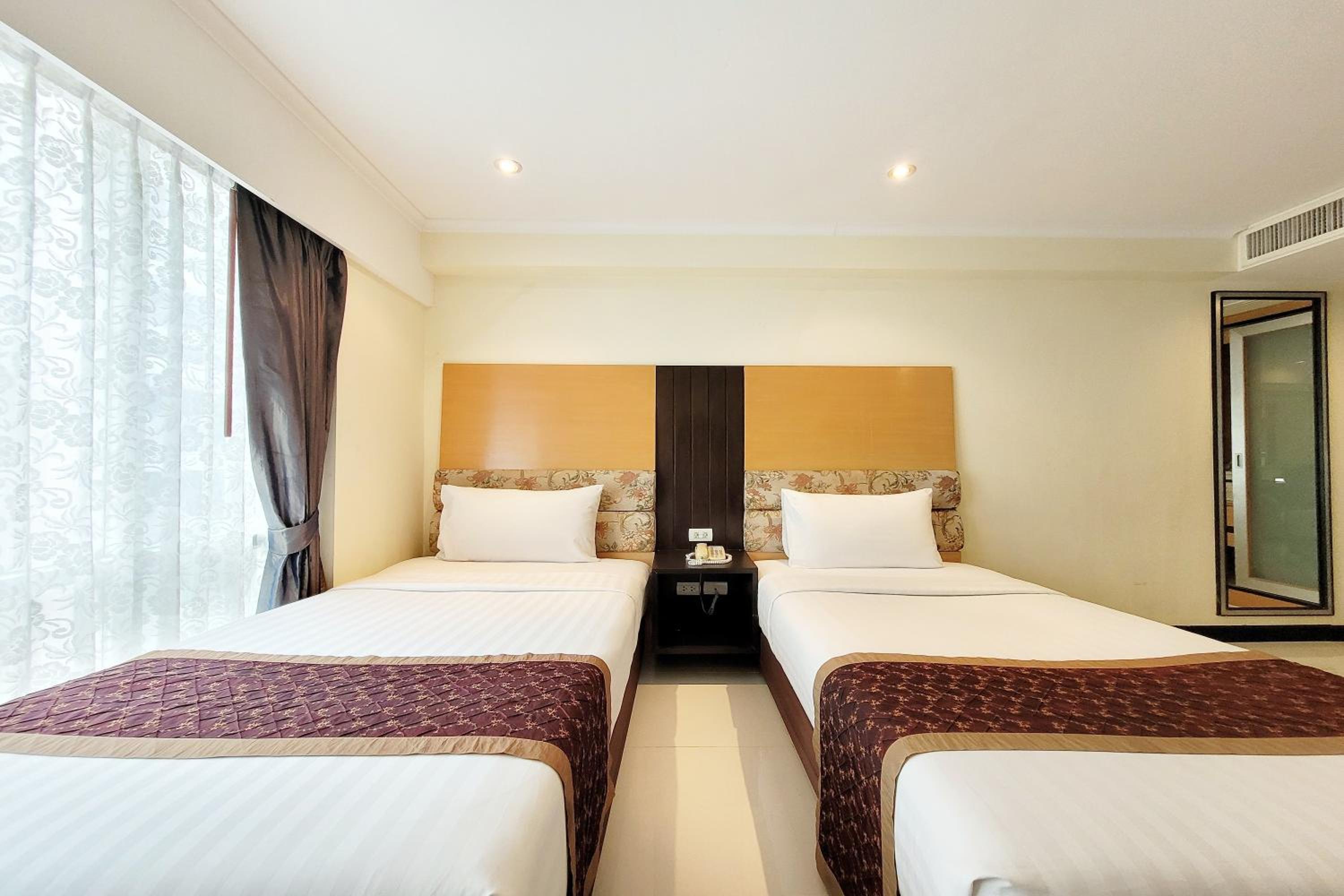 Superior Triple Room photo 3