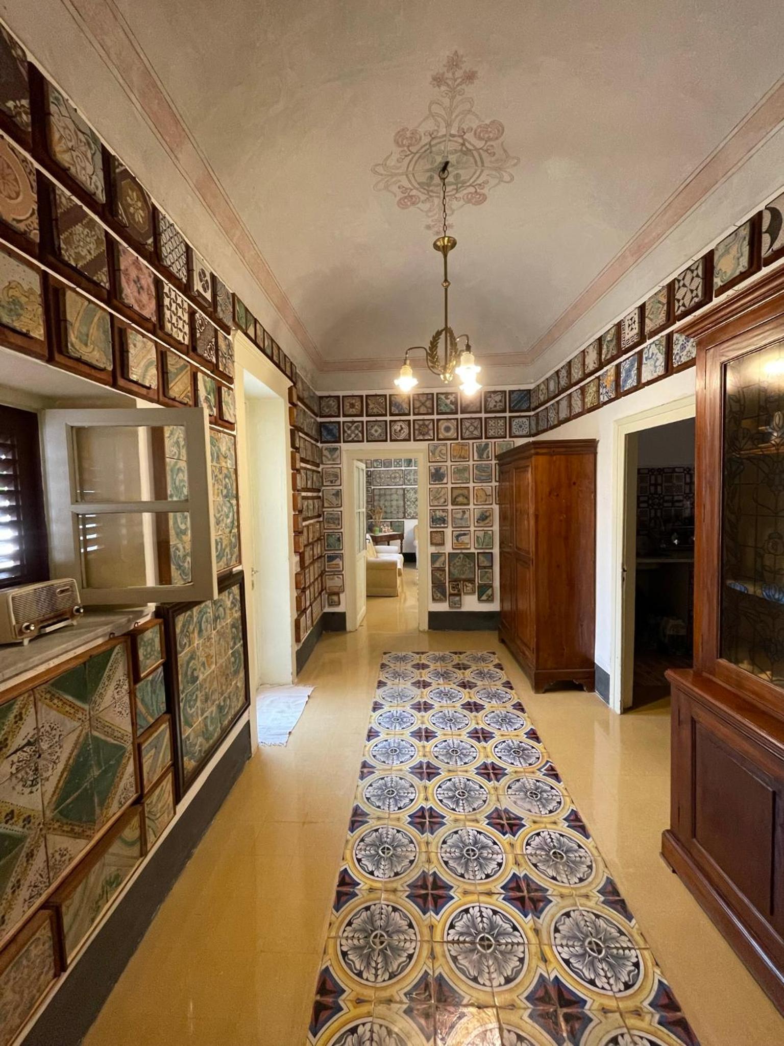 Deluxe Double Room with Balcony photo 2