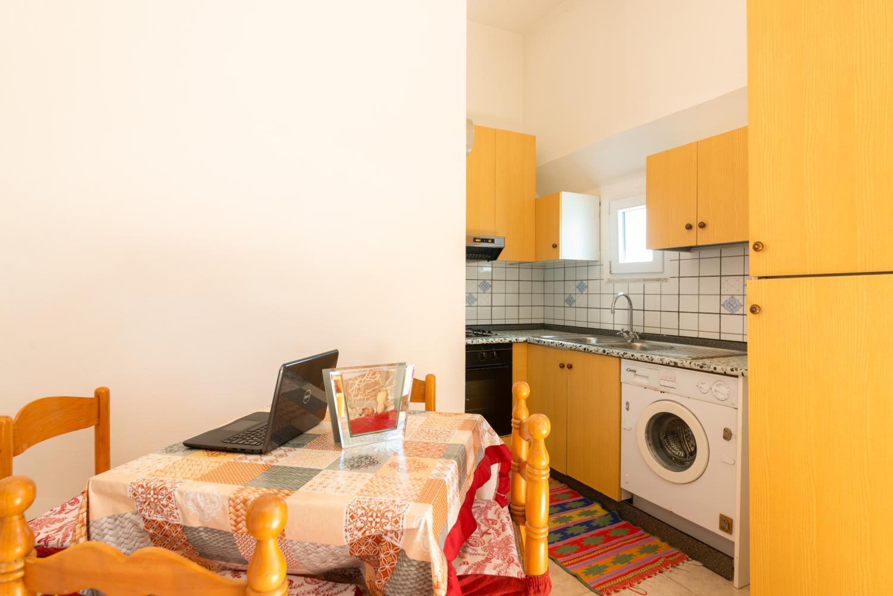 Apartment with View and Balcony - Photo 7