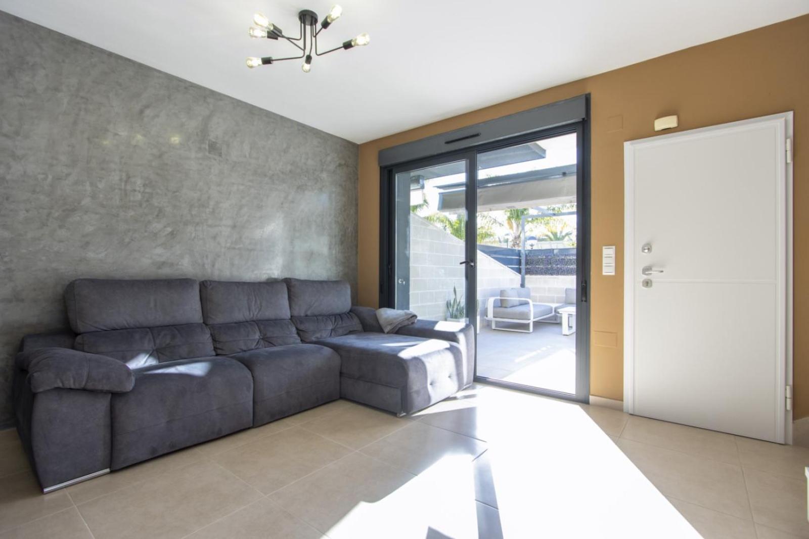 Three-Bedroom Villa photo 3