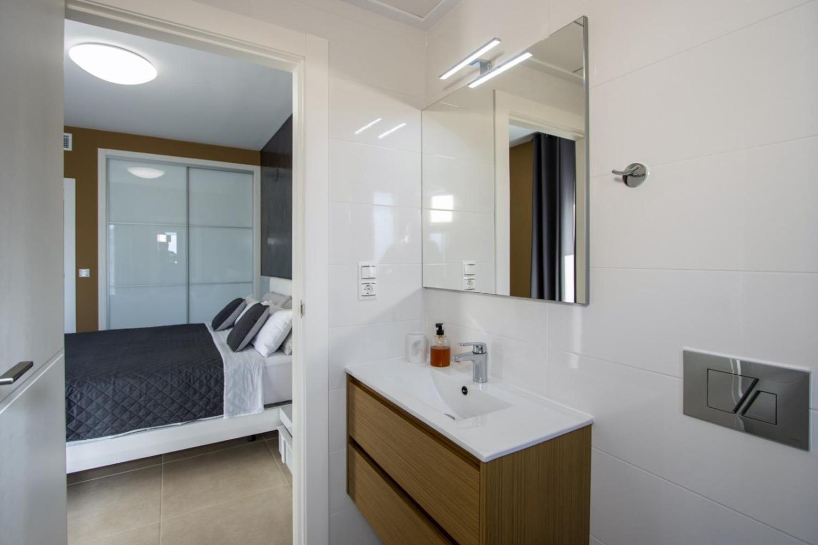 Three-Bedroom Villa photo 2