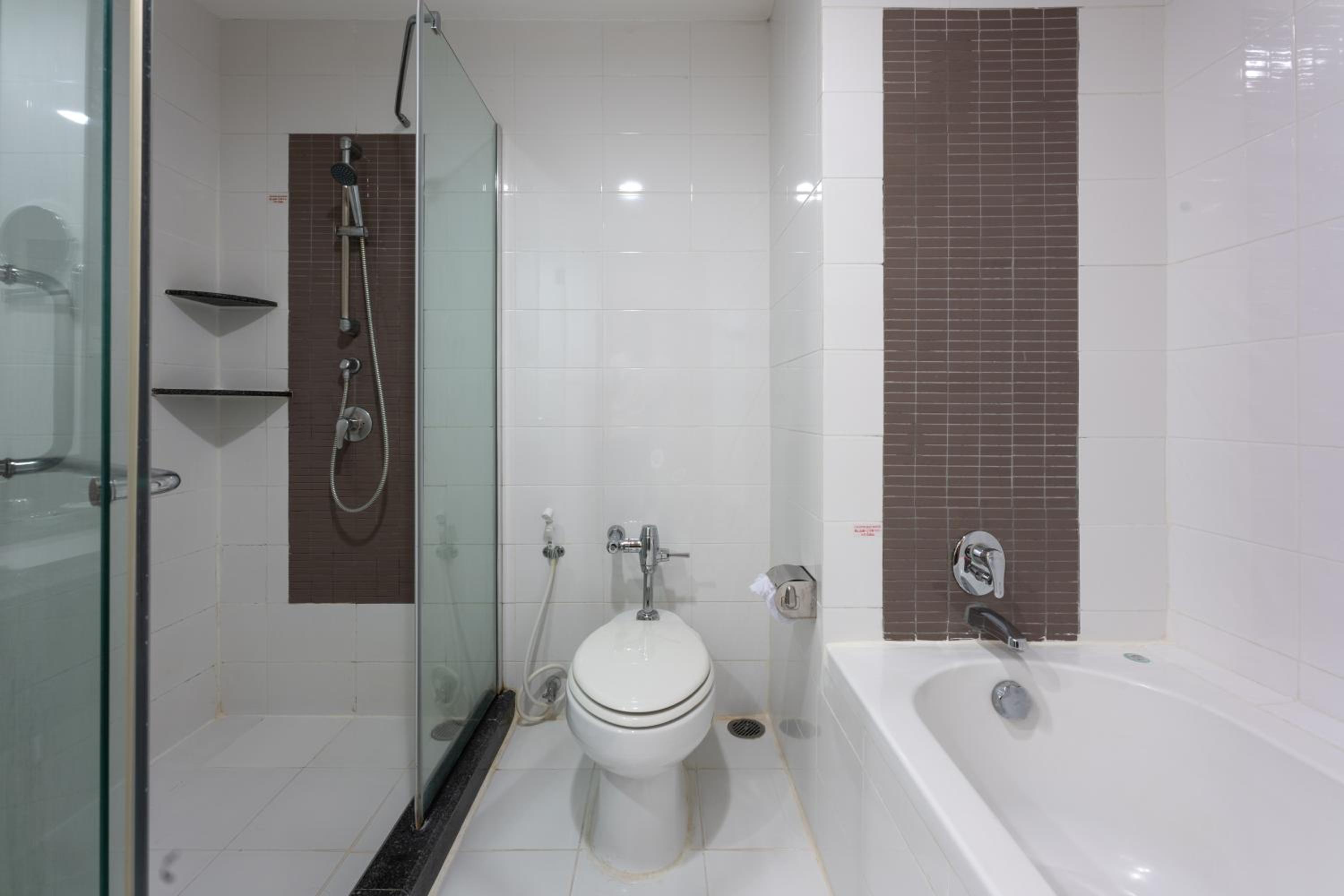 Studio Suite - Photo 14