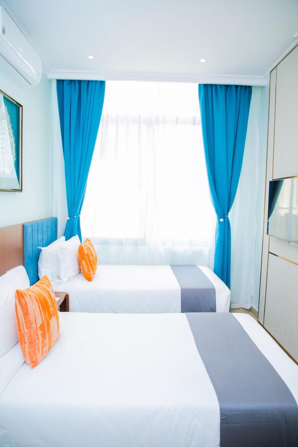 Standard Twin Room - Non-Smoking - Photo 3