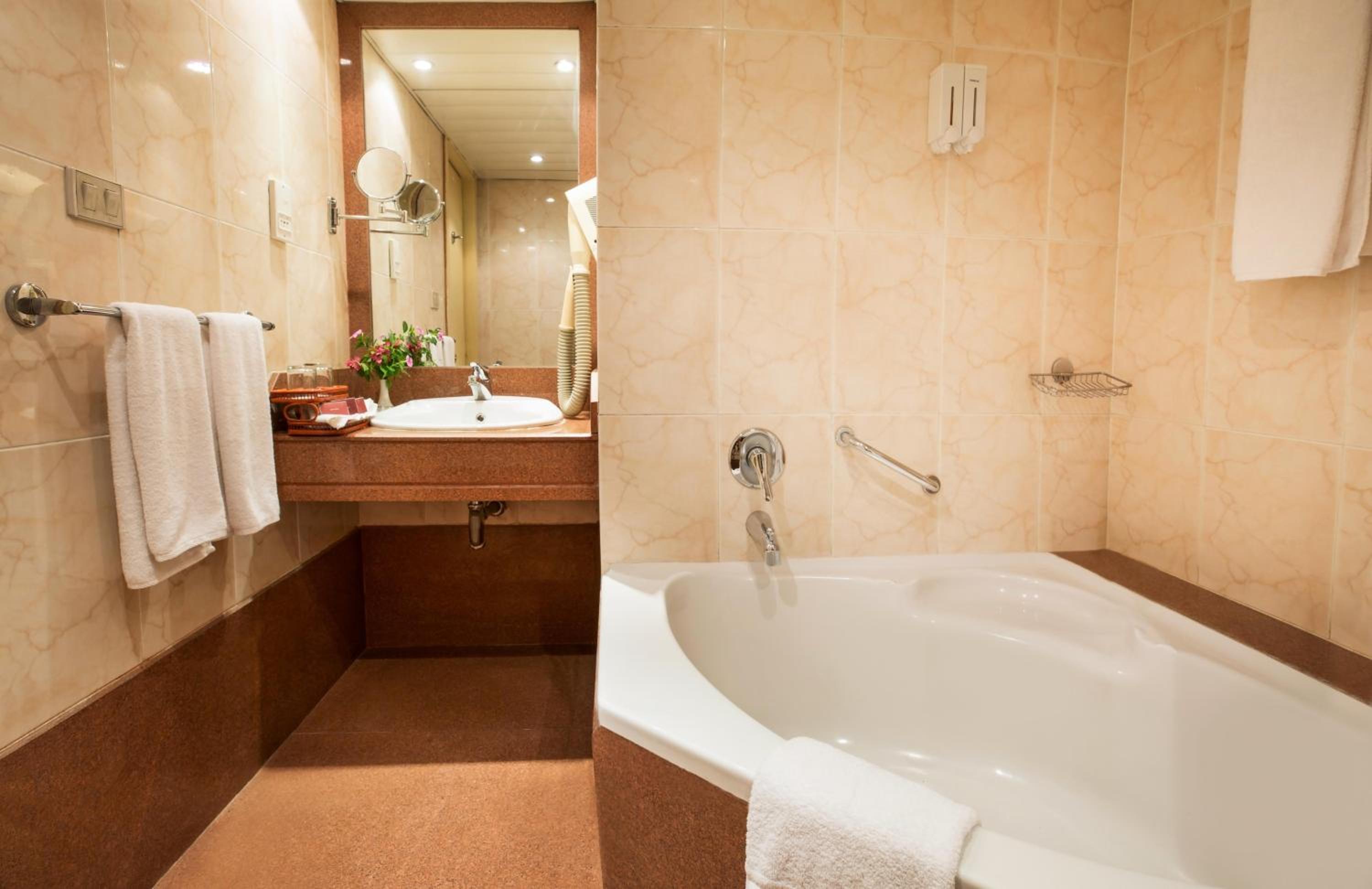 Junior Suite - Nile view - Photo 4