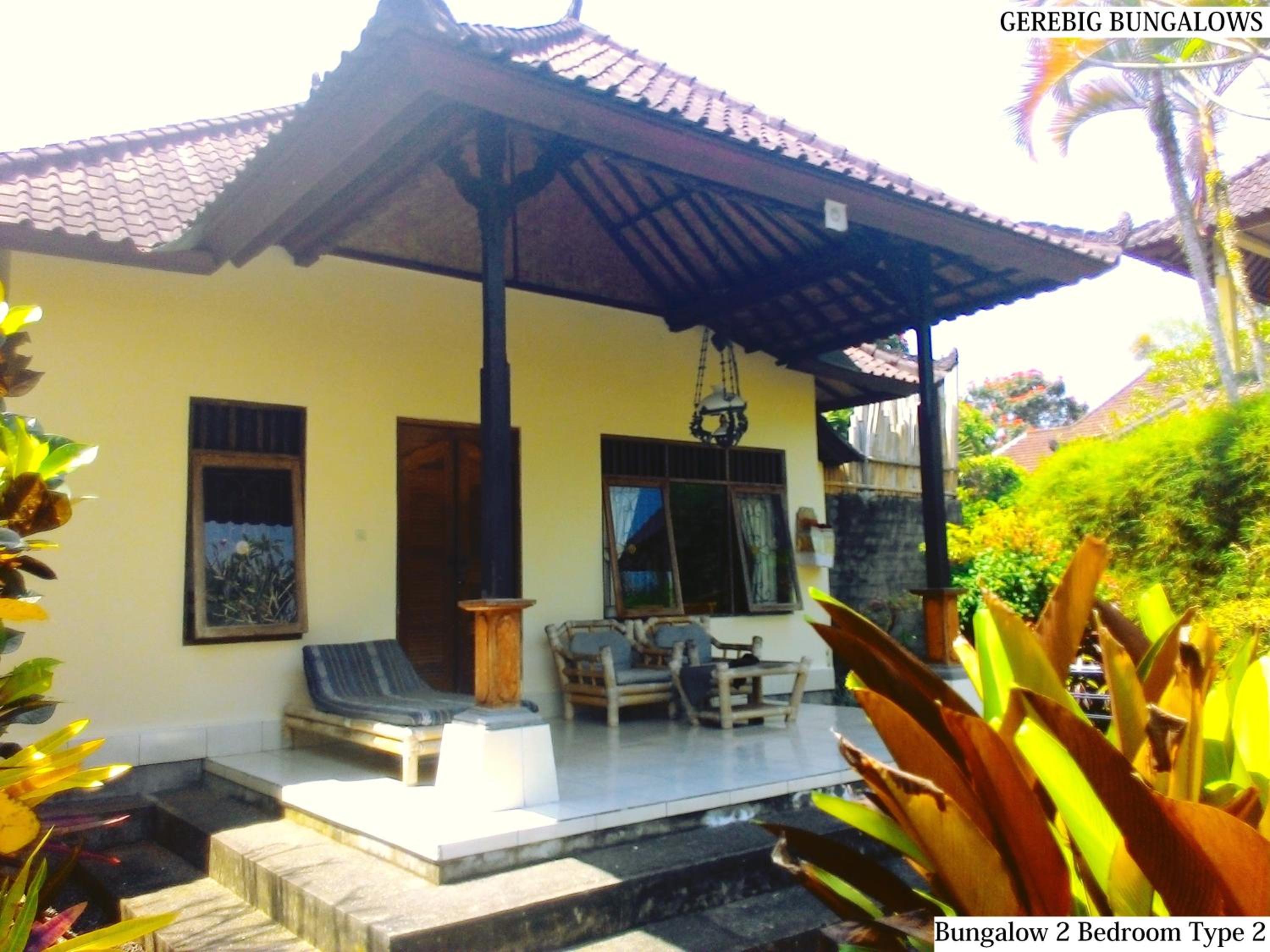 Two-Bedroom Bungalow - Photo 2