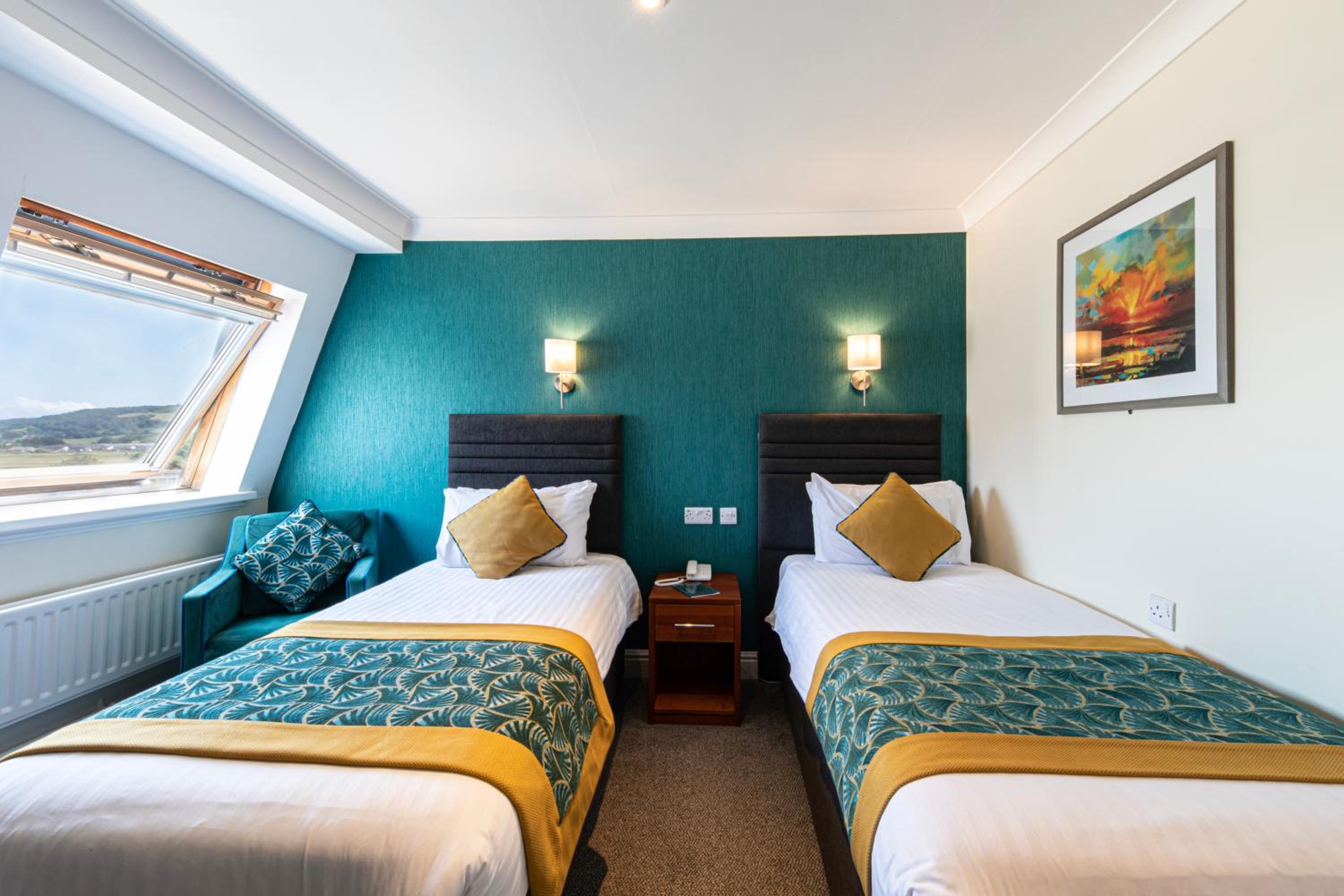 Twin Room - Photo 13