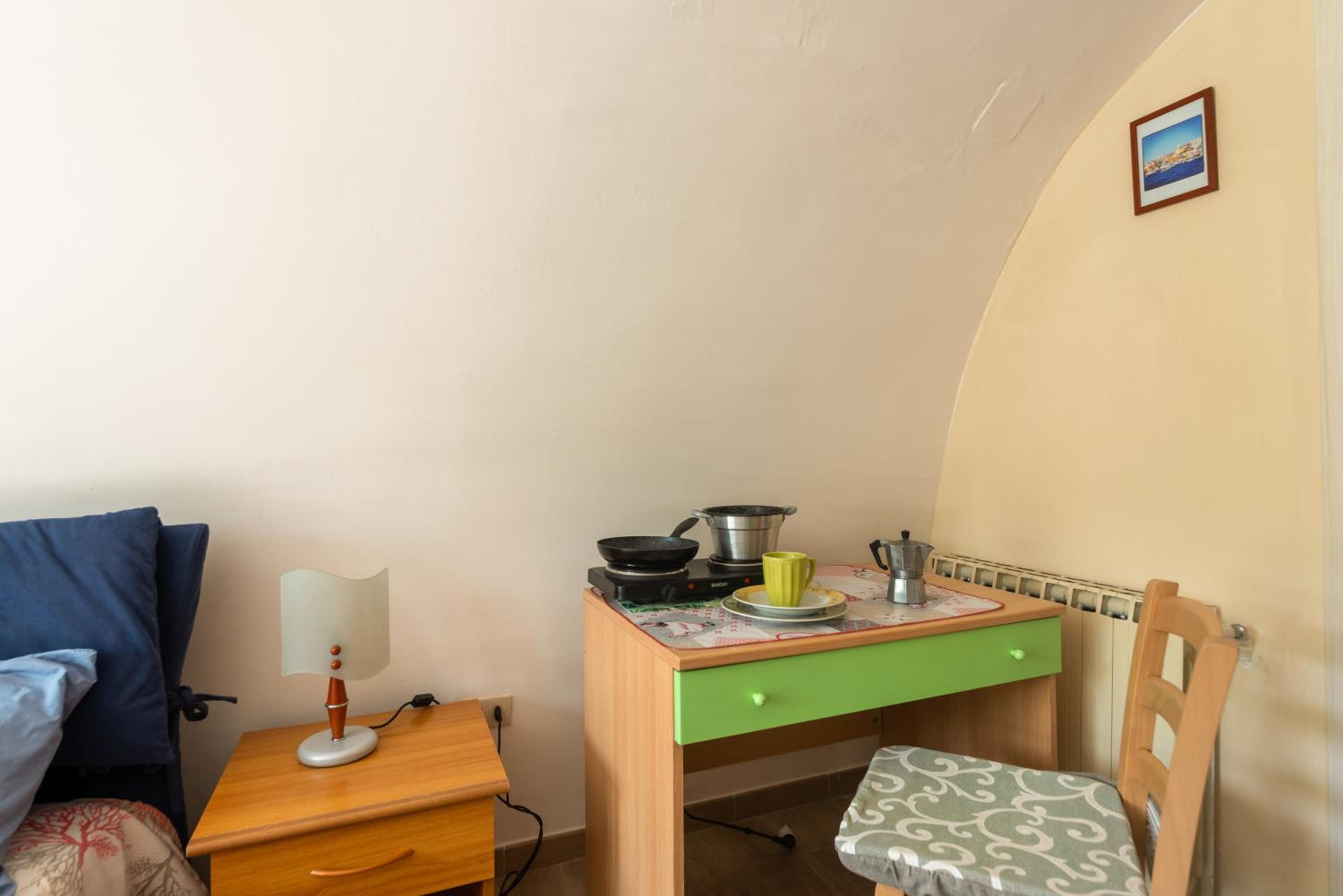 Double Room - Photo 3