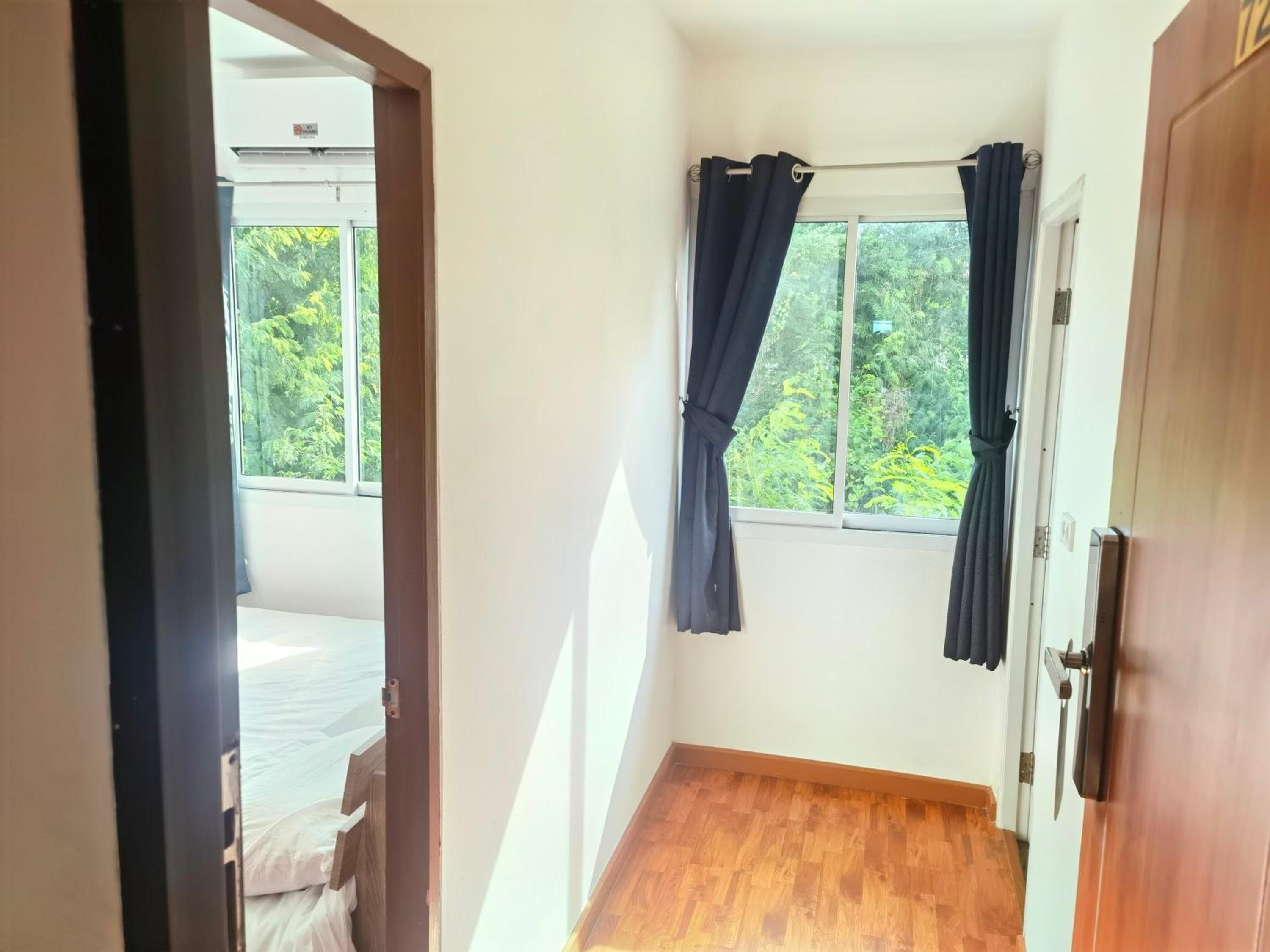 Double Room With Private Bathroom photo 3