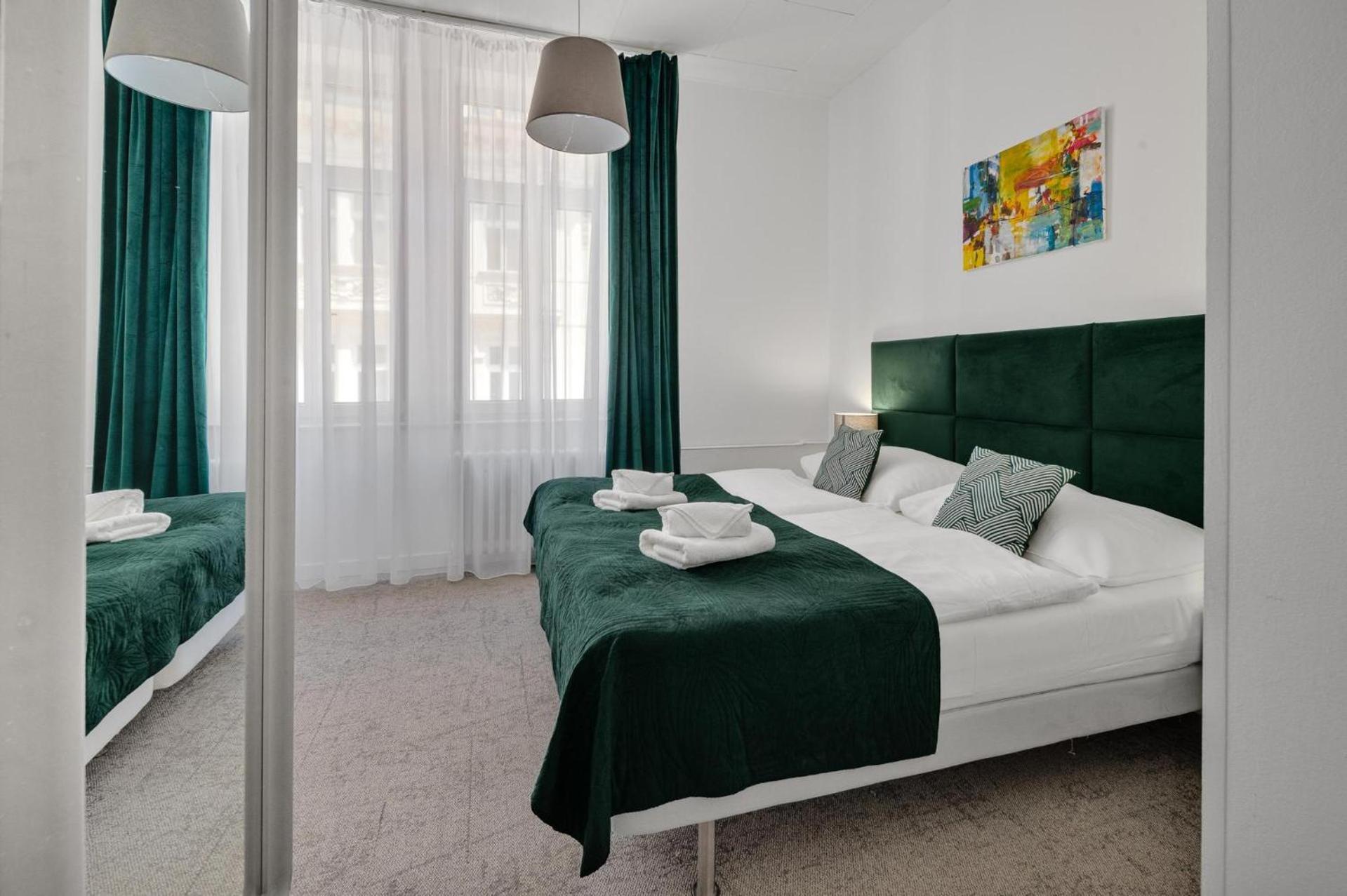 Standard Double Room - Photo 7