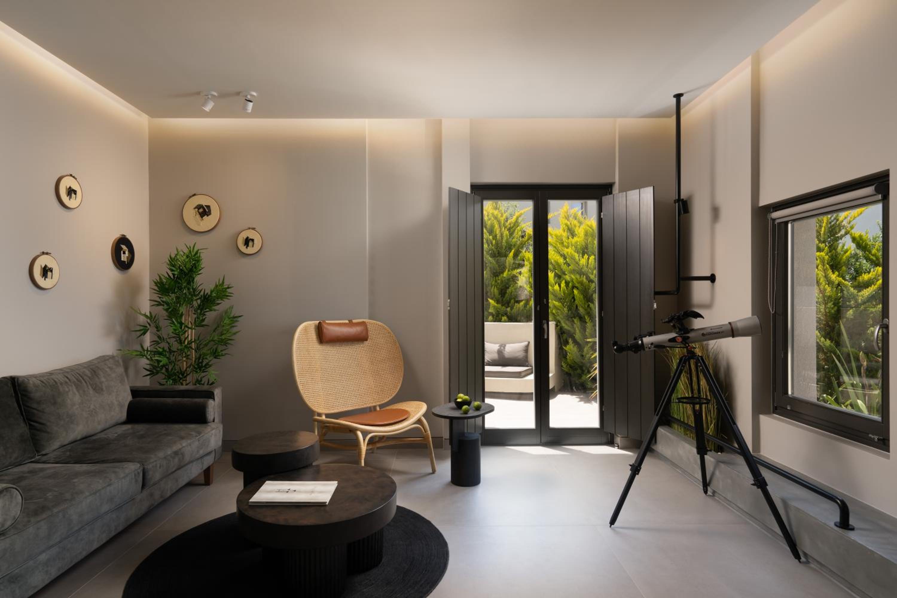 Premier Suite with Private Pool - Photo 6