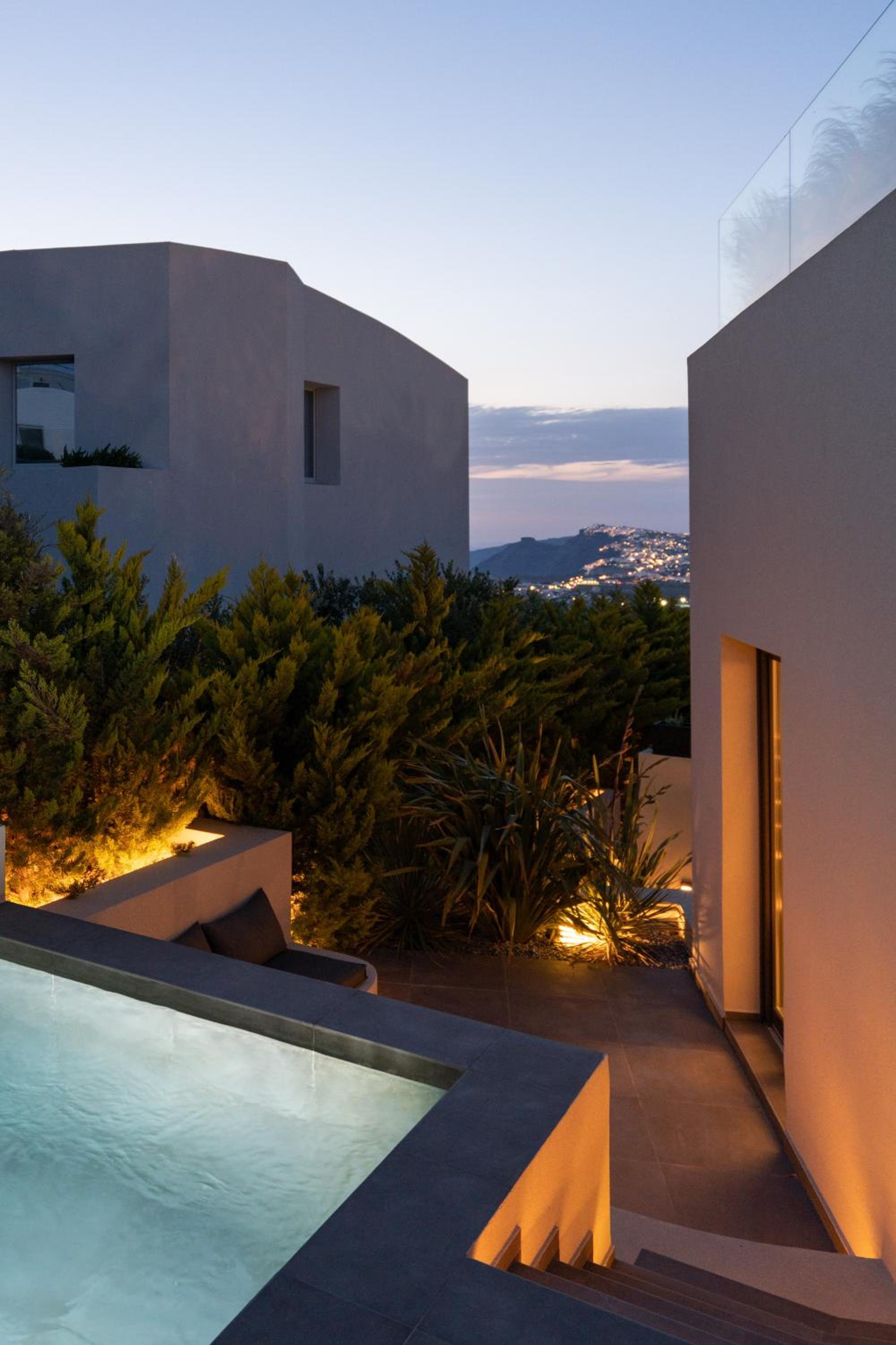 Premier Suite with Private Pool - Photo 14