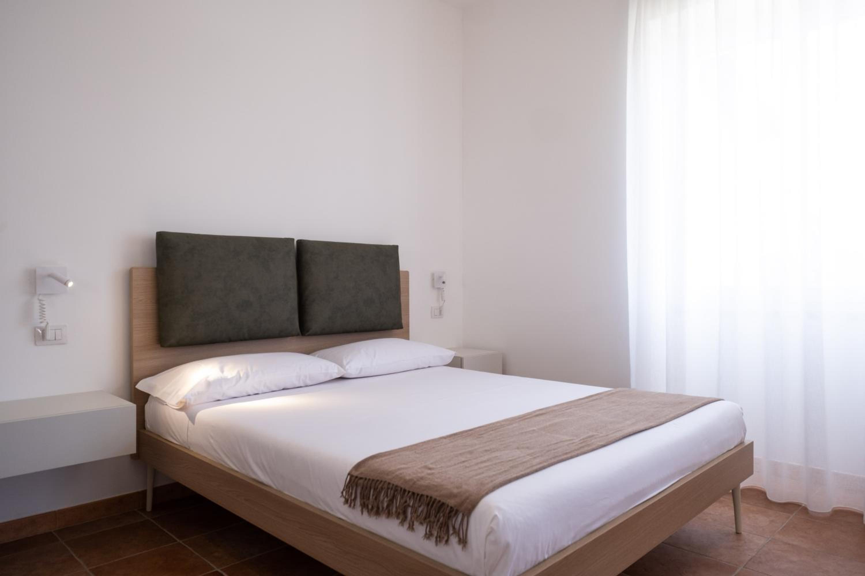 Superior Double Room - Photo 1