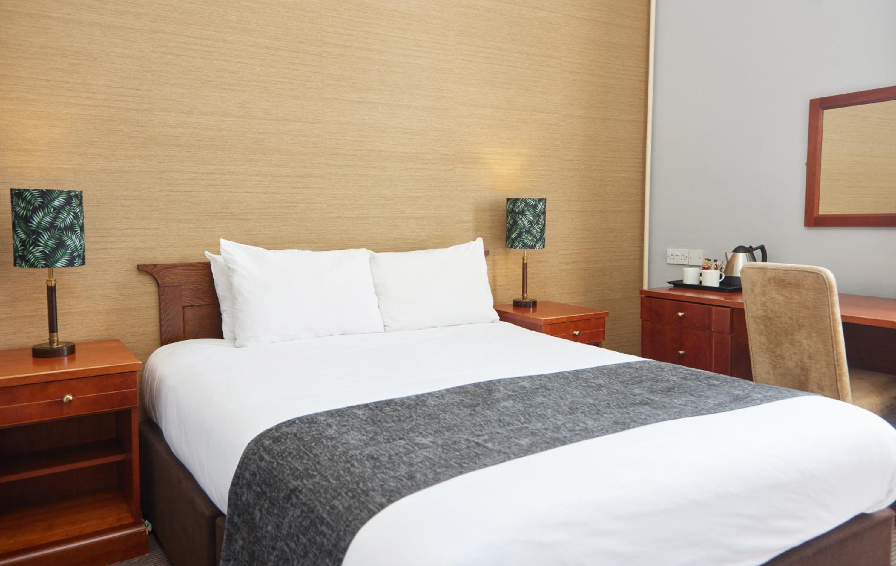 Double Room - Photo 5
