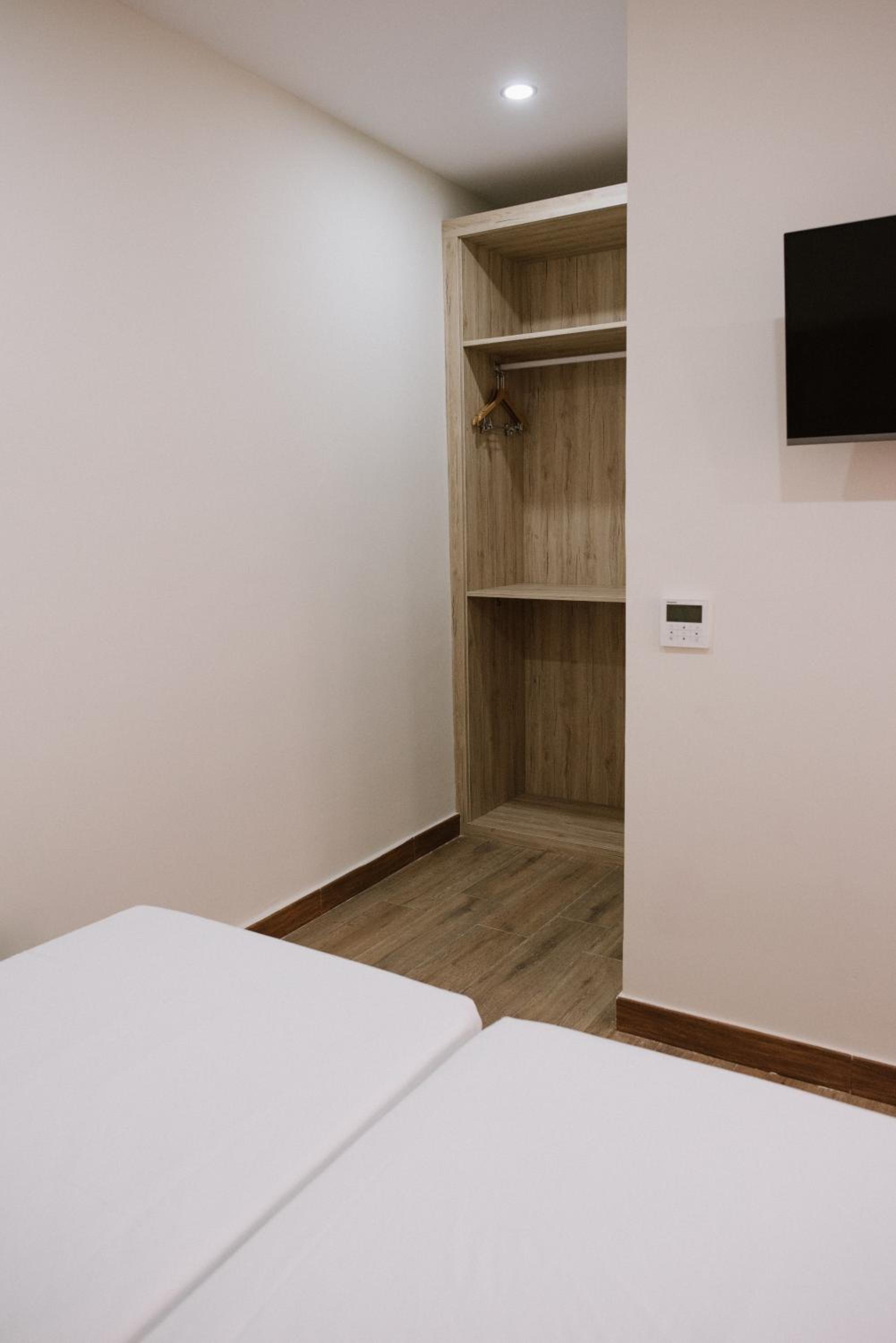 Standard Twin Room photo 3