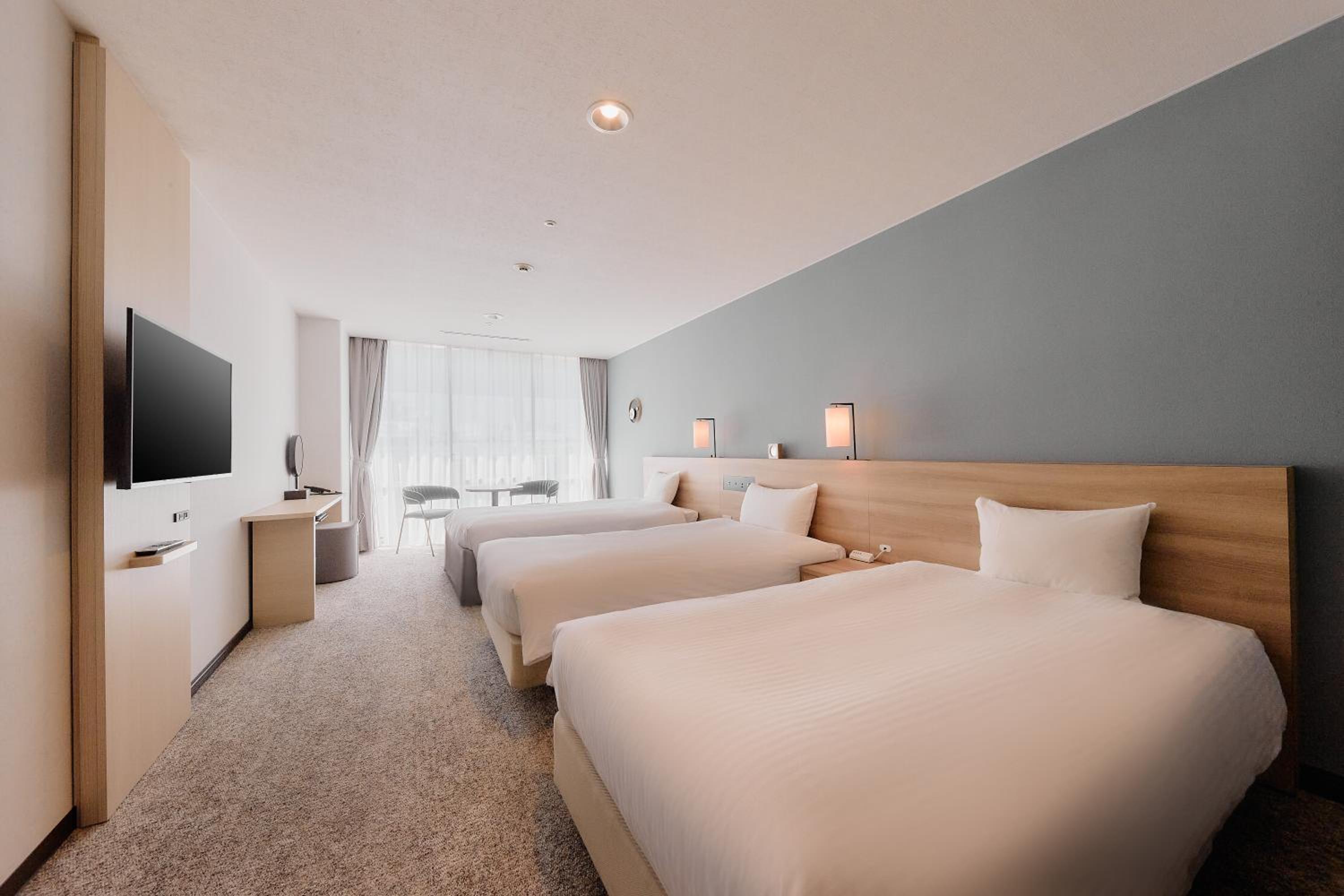 Deluxe Twin Room - Photo 6