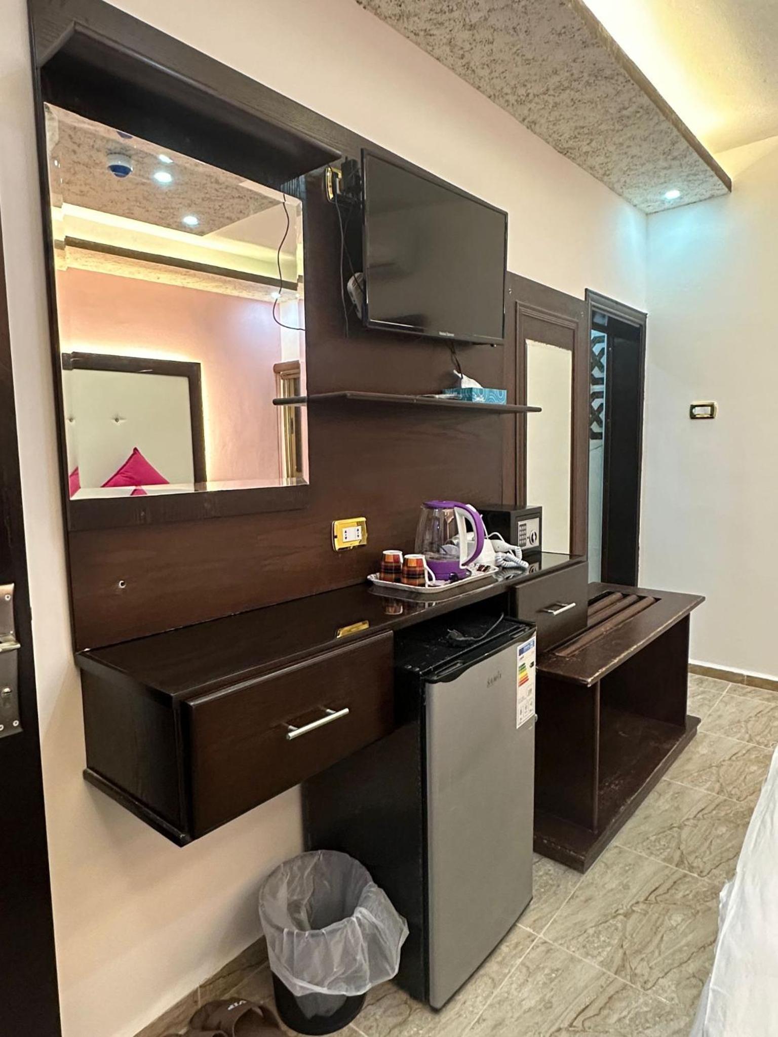 Mixed Dormitory Room photo 2