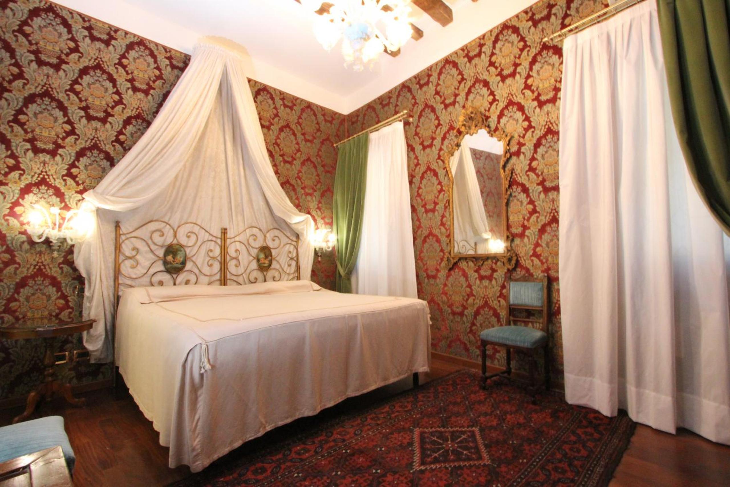 Casanova Two-Bedroom Apartment photo 3