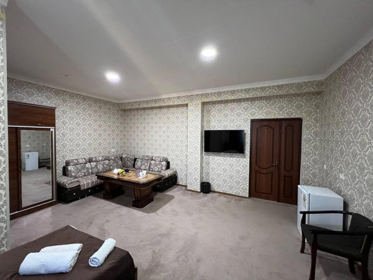 Double Room with Two Double Beds photo 2