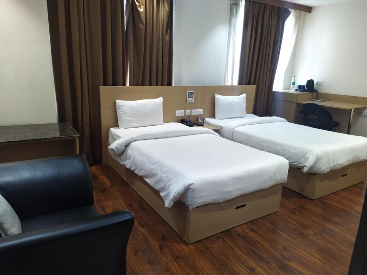 Economy Twin Room