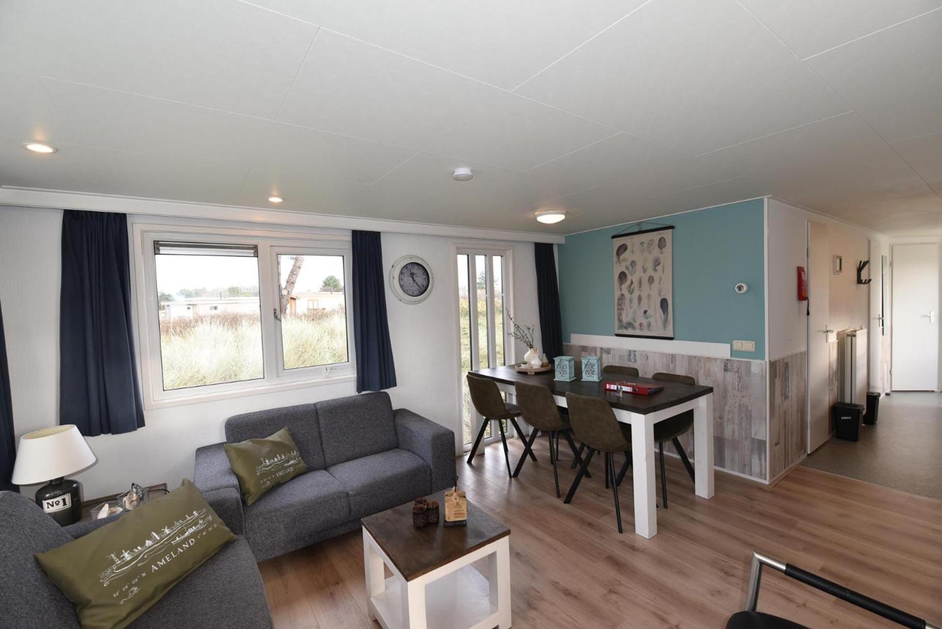 Three-Bedroom Chalet - Photo 4