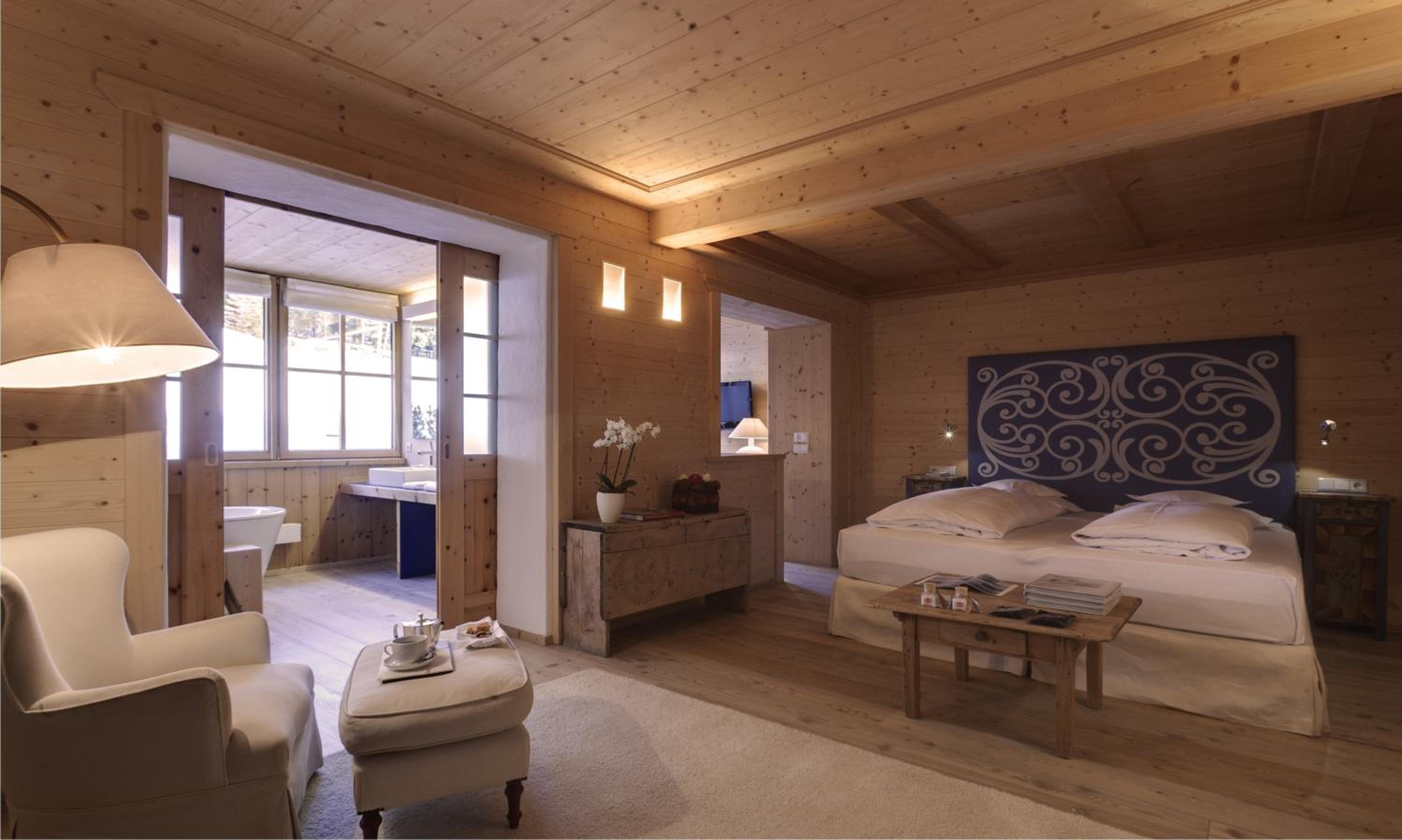 Deluxe Suite - Photo 4
