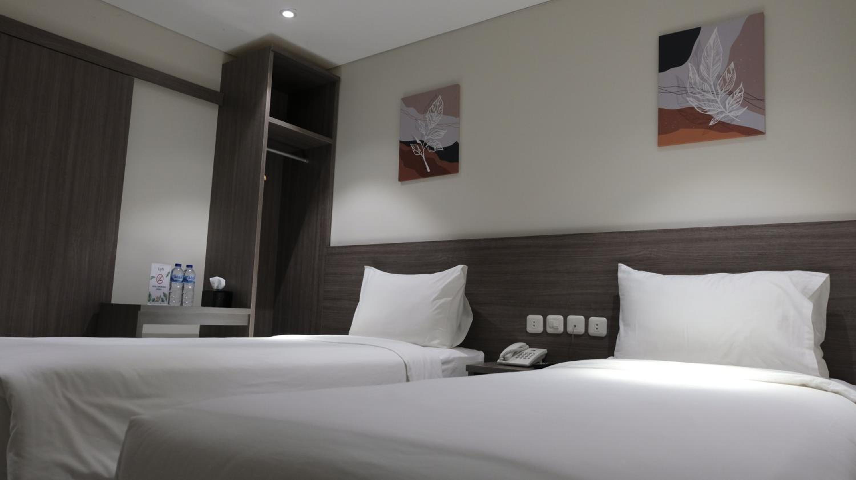 Superior Double or Twin Room - Photo 6