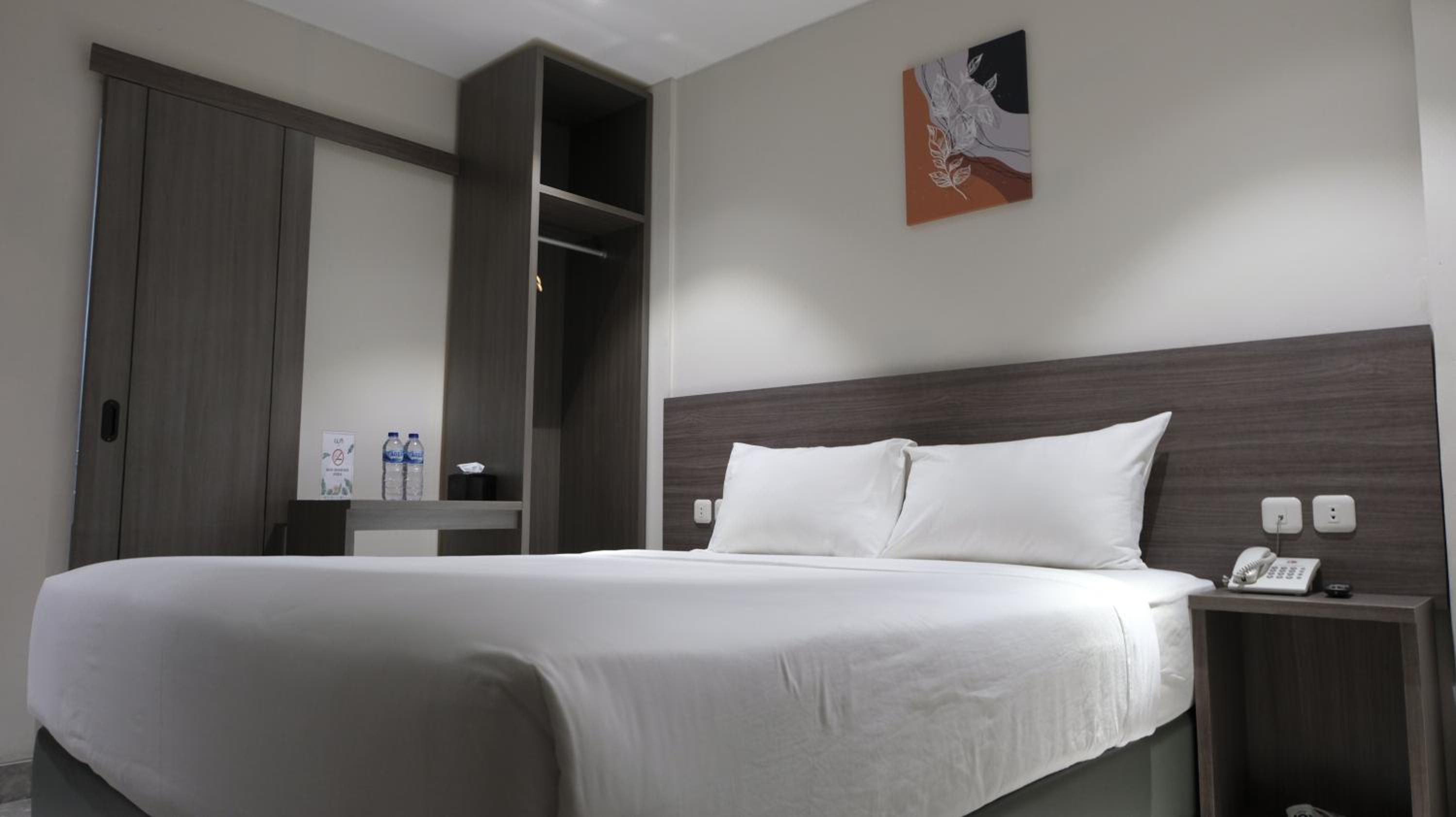 Superior Double or Twin Room - Photo 3