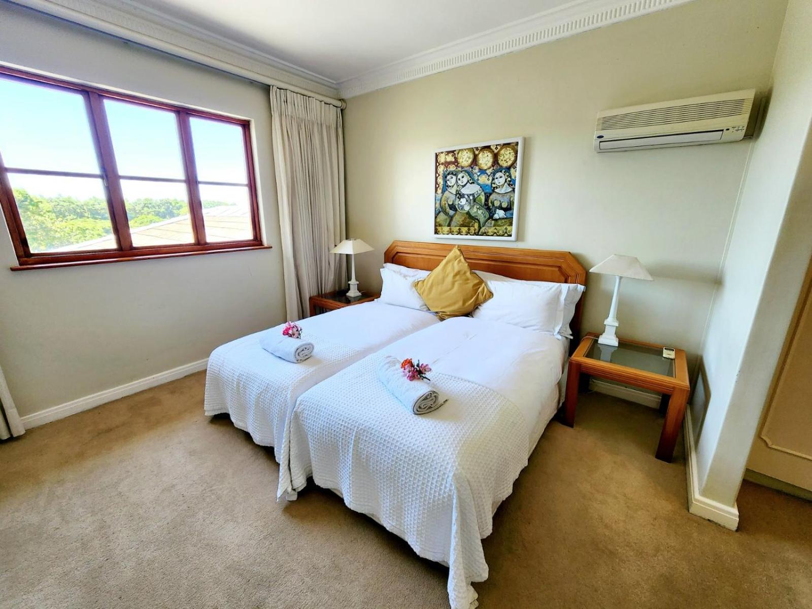 Four-Bedroom House photo 1