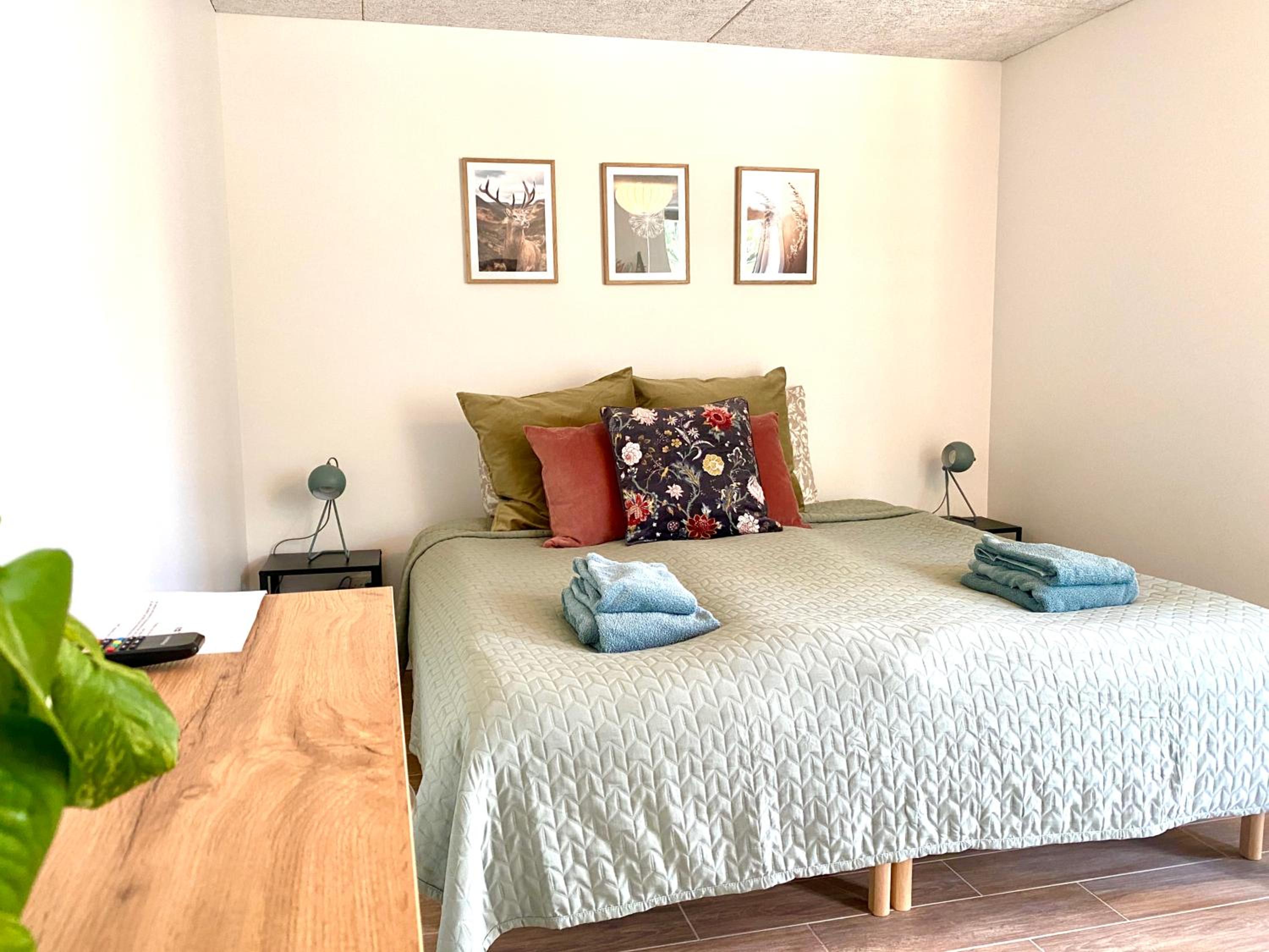 Double or Twin Room with Private Bathroom photo 1