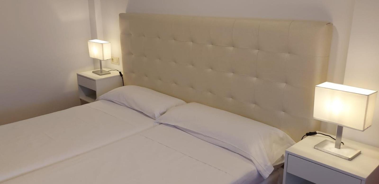 Apartamento estándar de dos dormitorios - Tercer piso sin ascensor