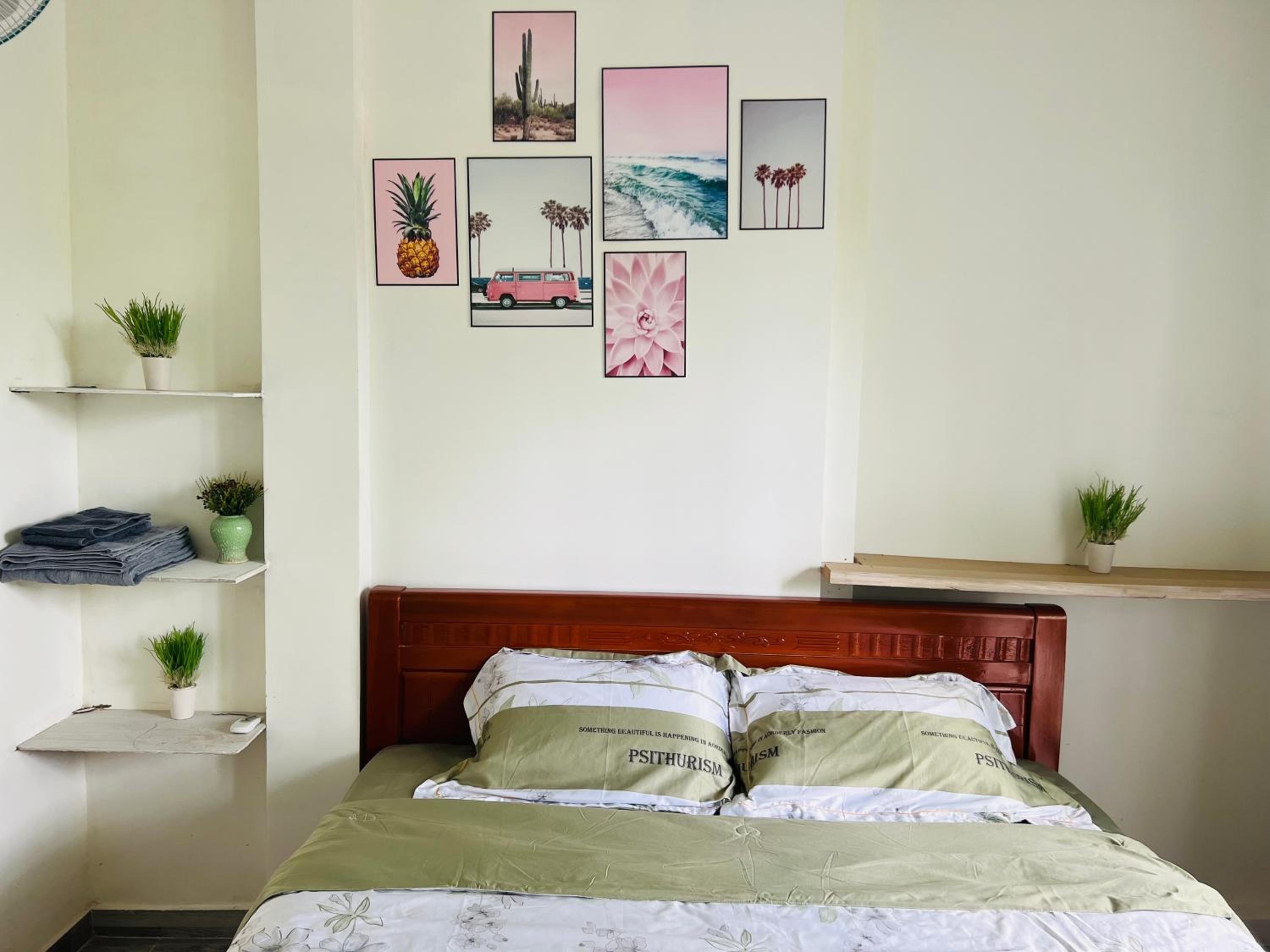 Standard Double Room with Fan - Photo 1