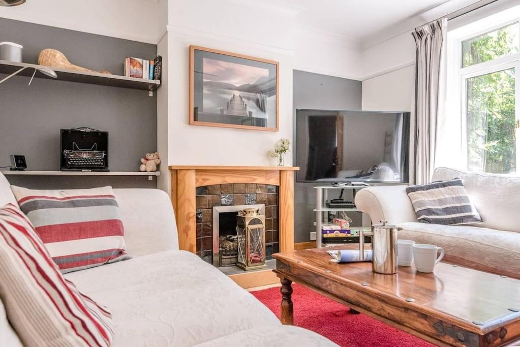 Two-Bedroom House photo 1