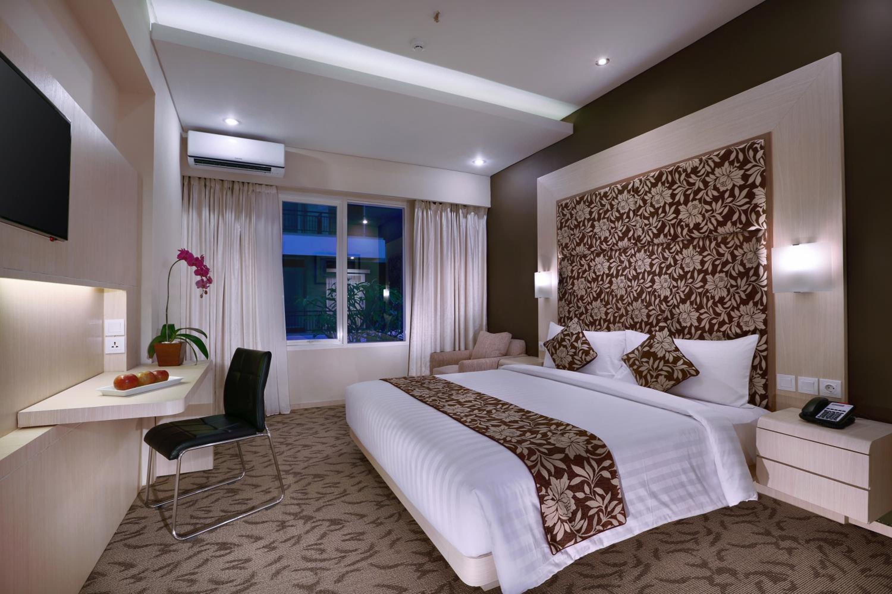 Deluxe Double or Twin Room - Photo 2