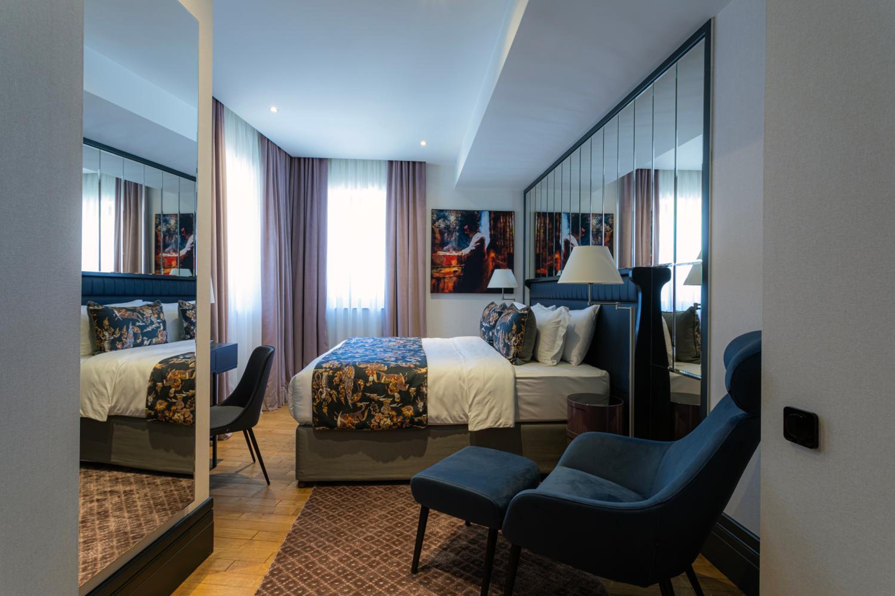 Standard Double Room - Photo 10