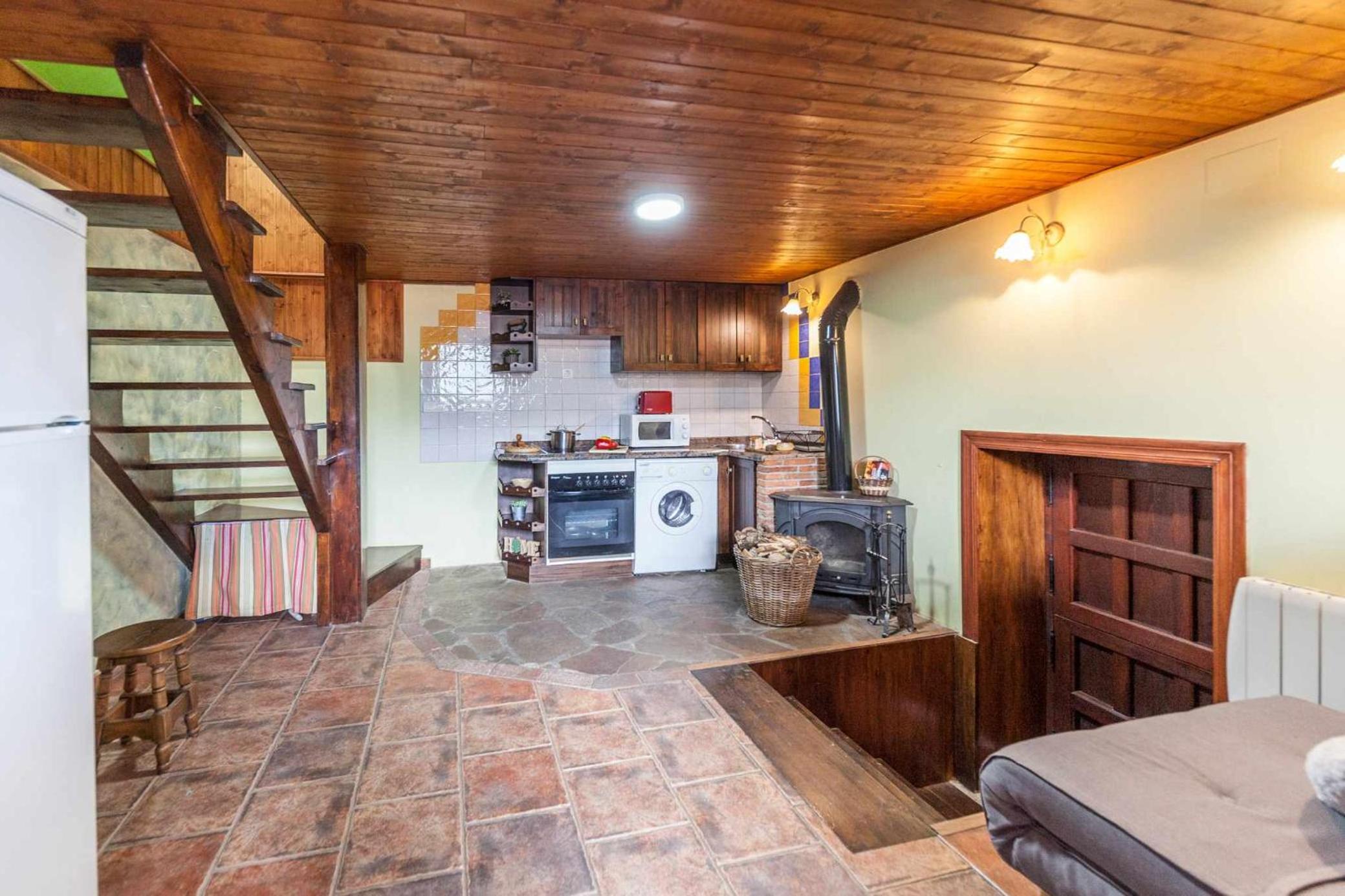 Two-Bedroom Apartment - Photo 35