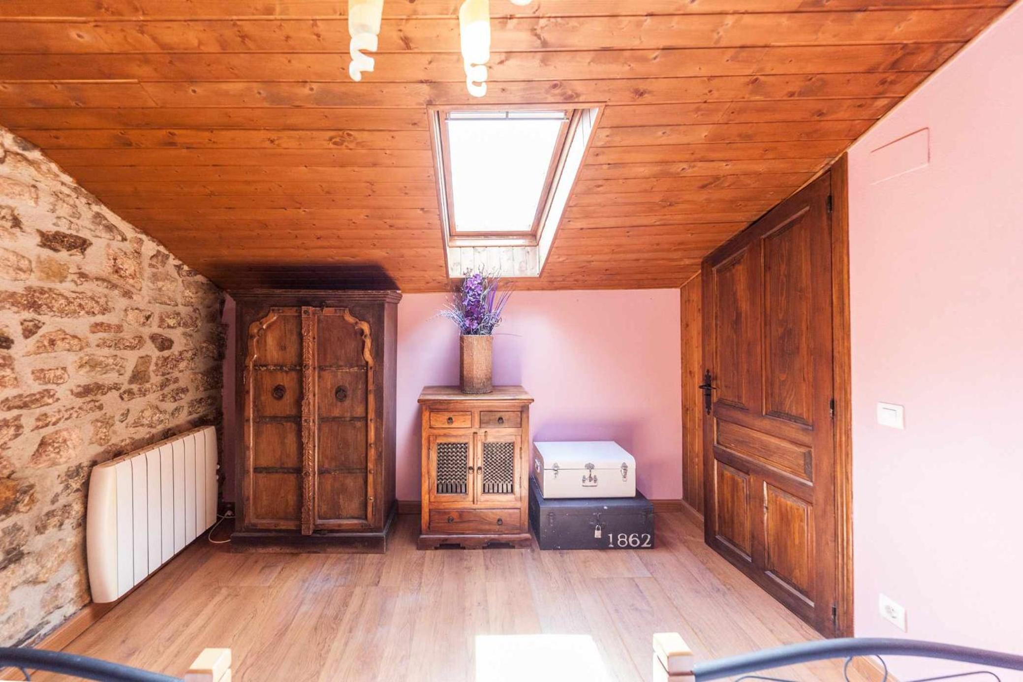 Two-Bedroom Apartment - Photo 18