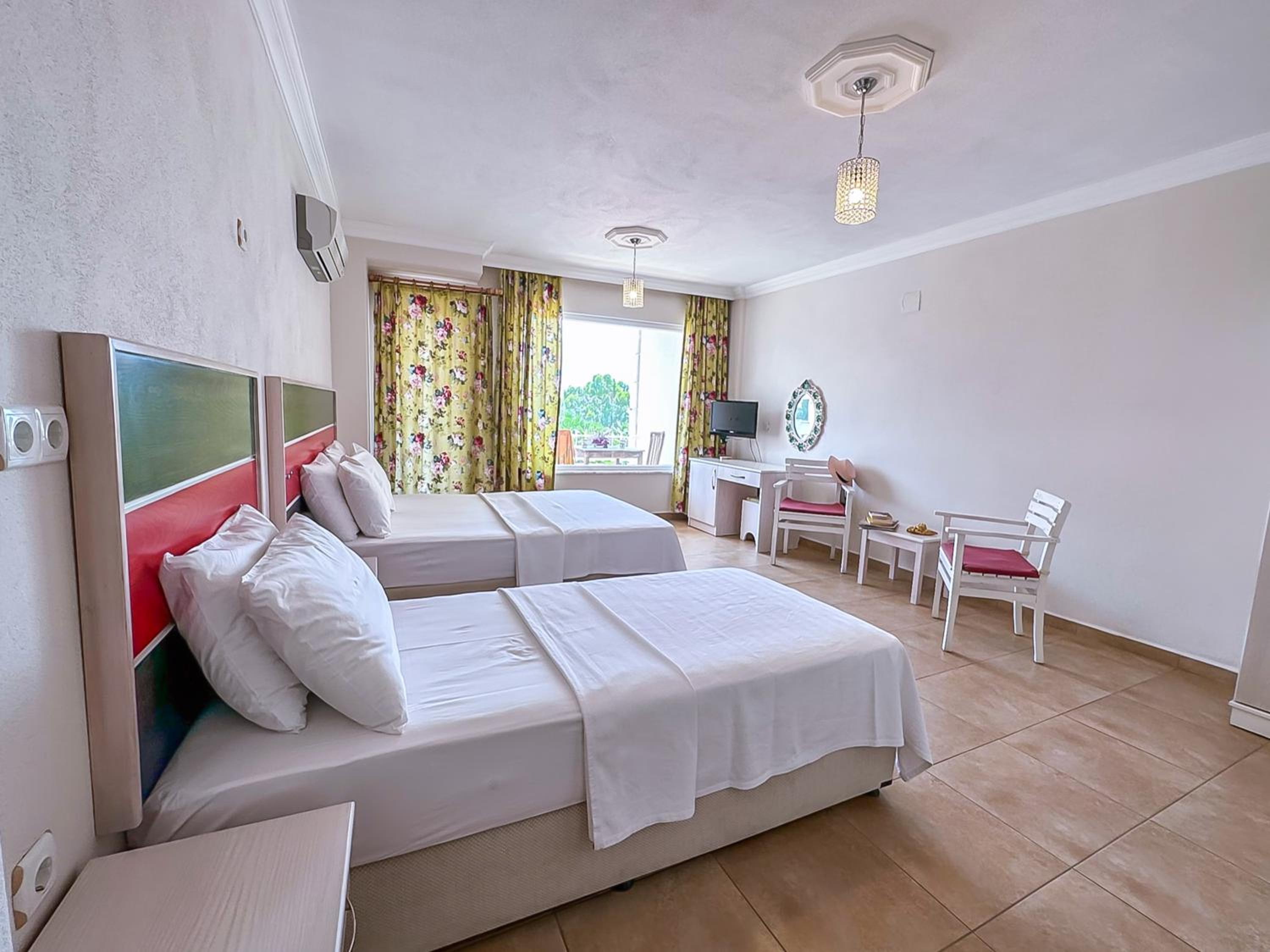 Triple Room With Sea View