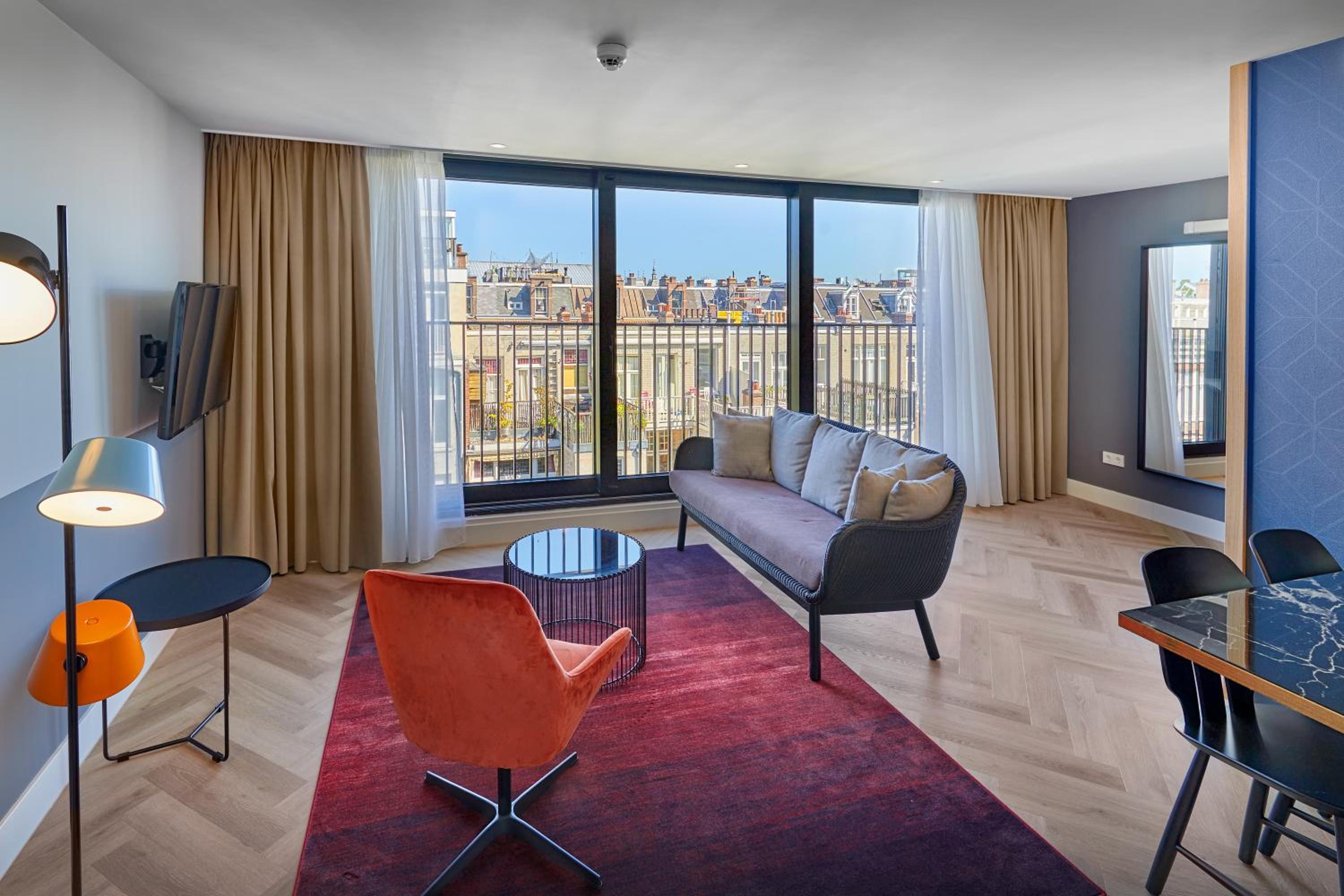 Suite with City View