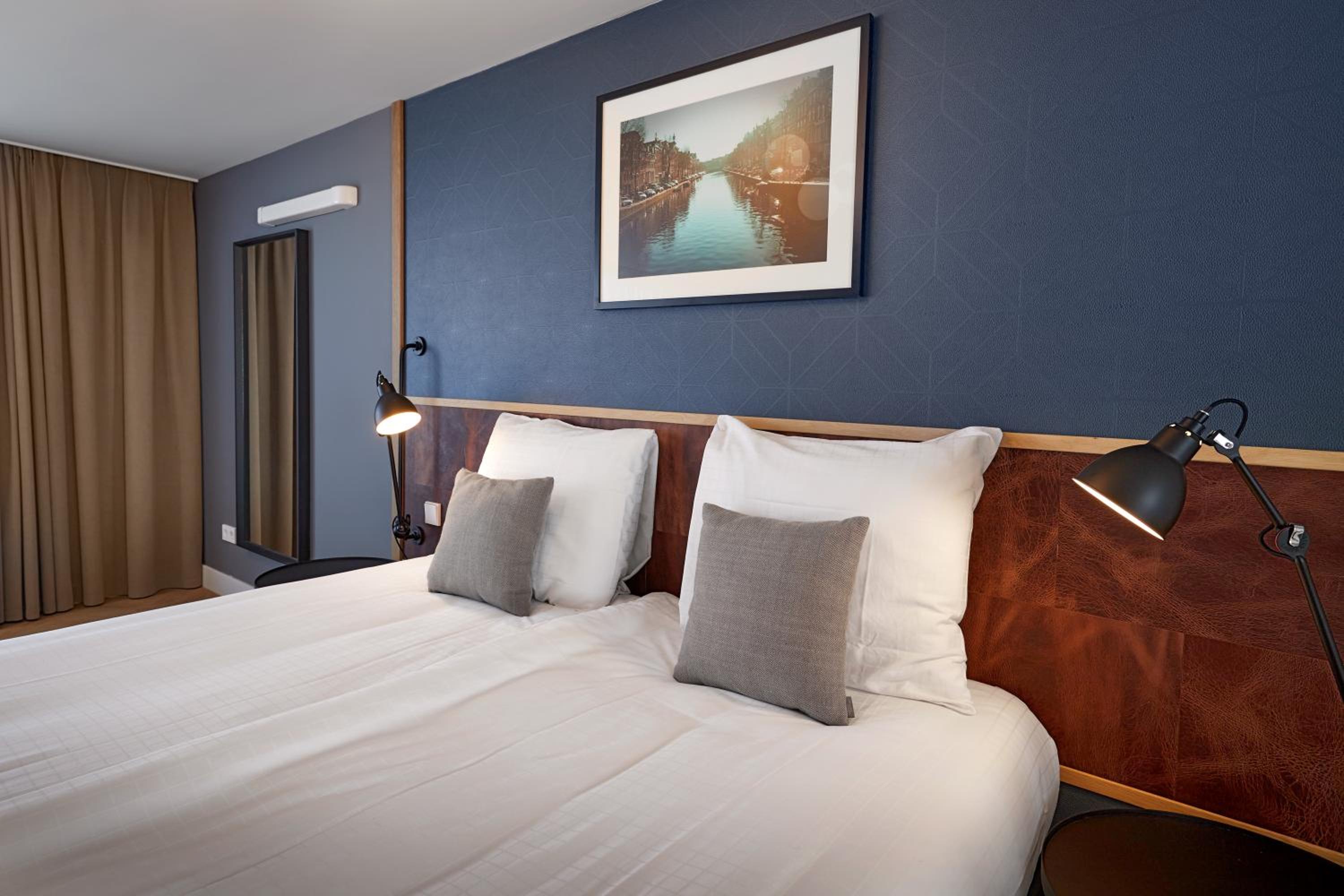 Suite with City View