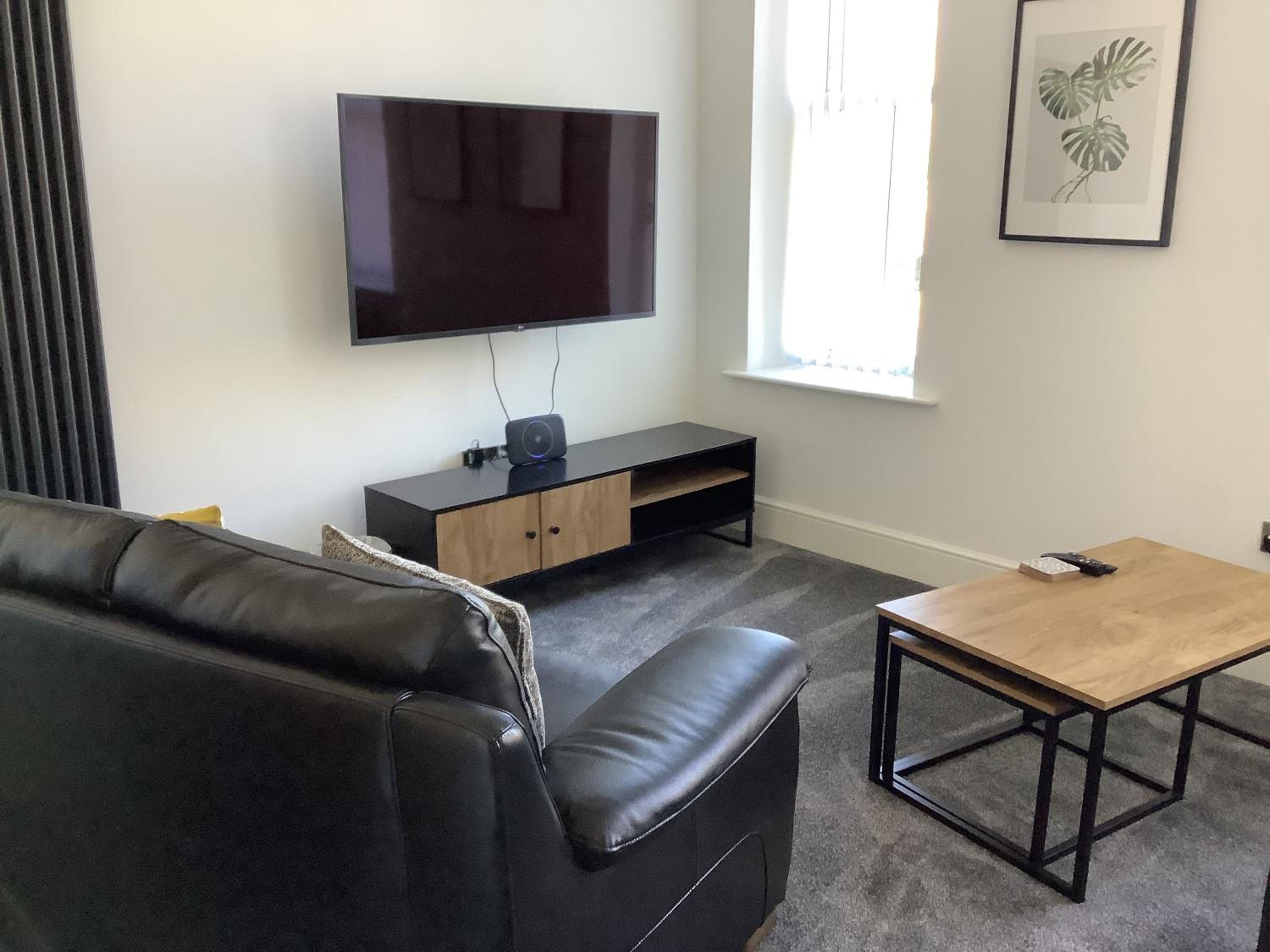 Deluxe Apartment photo 1