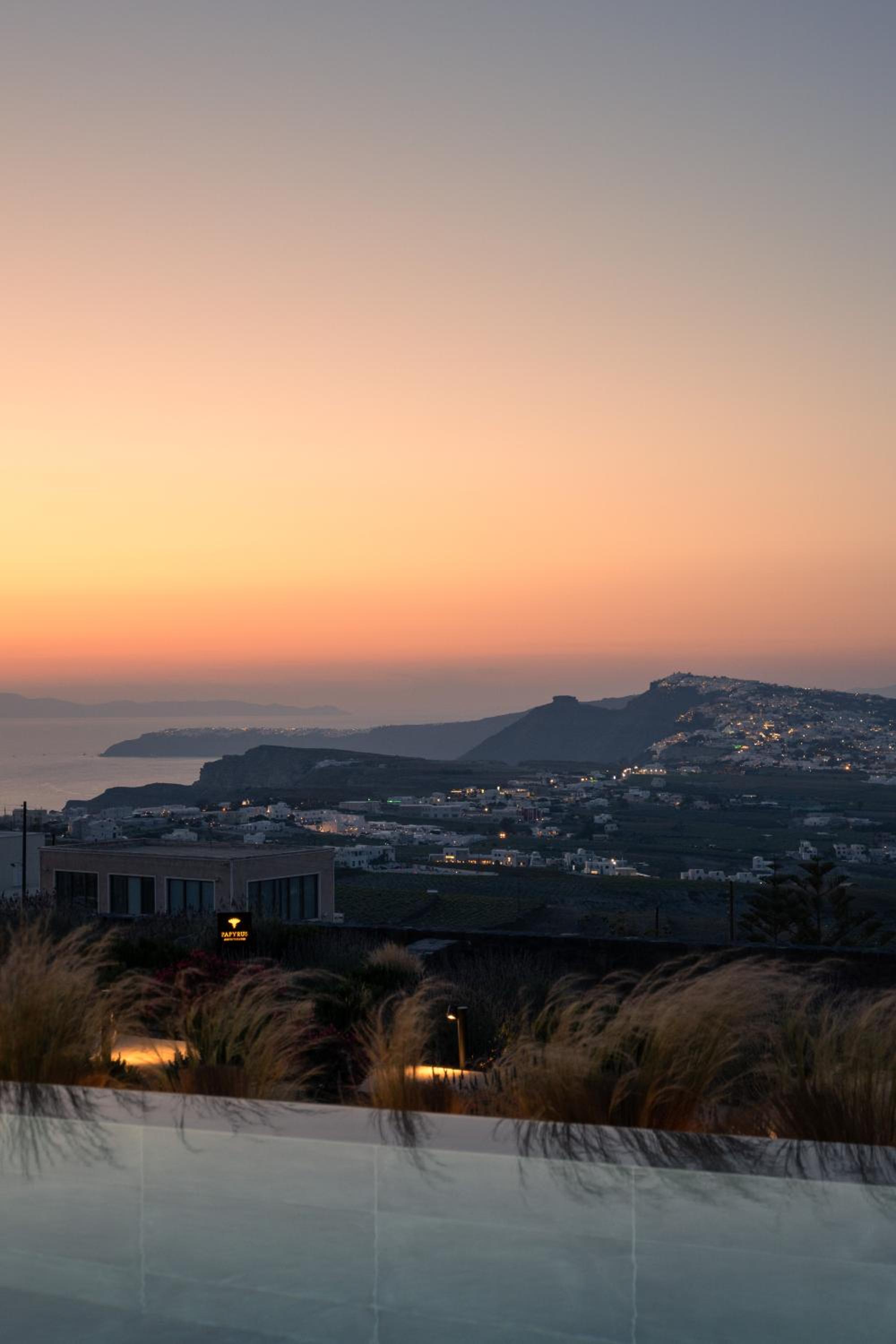 Executive Two Bedroom Suite with Private Heated Pool and Caldera View - Photo 3
