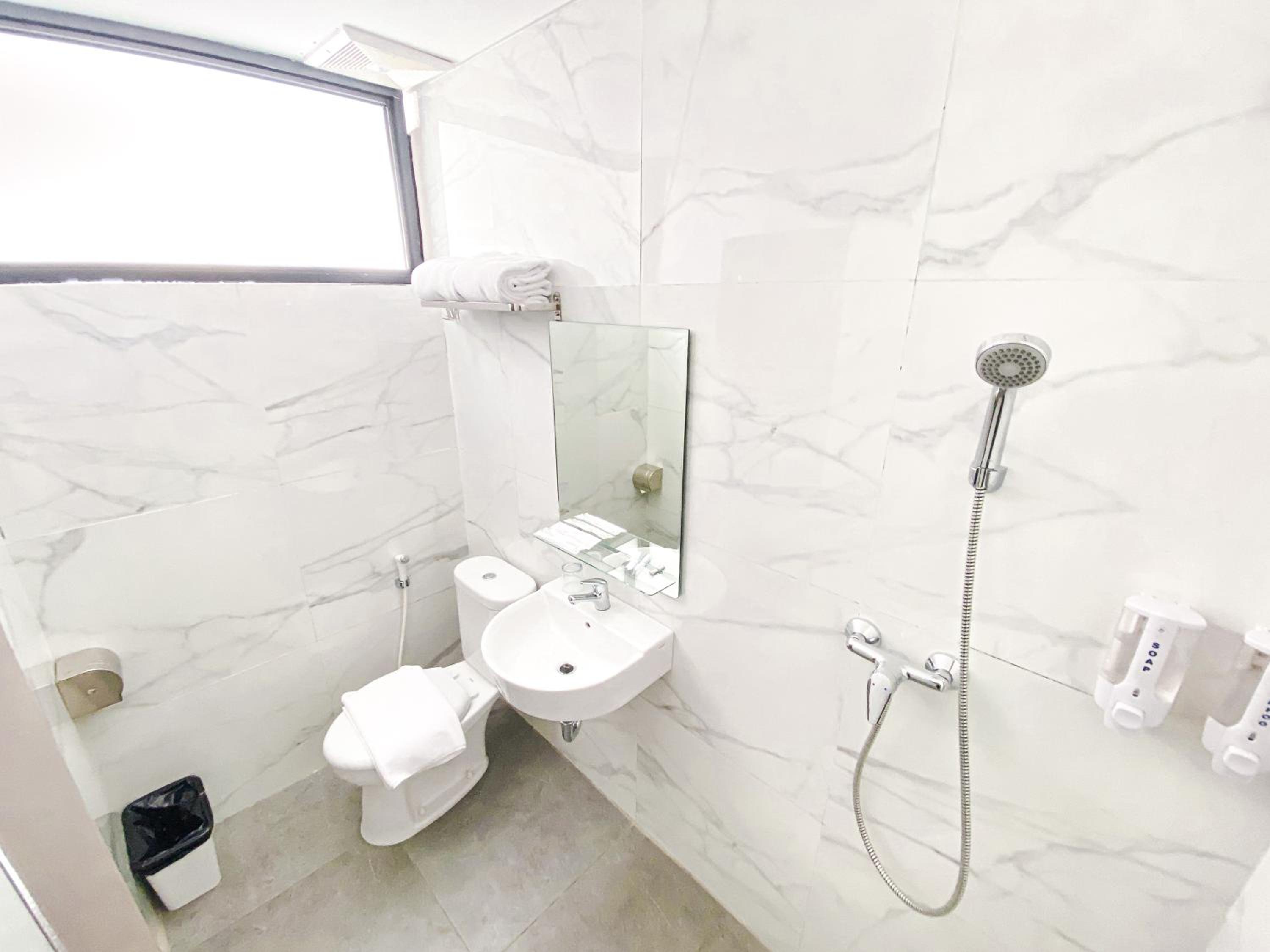 Superior Double or Twin Room - Photo 2