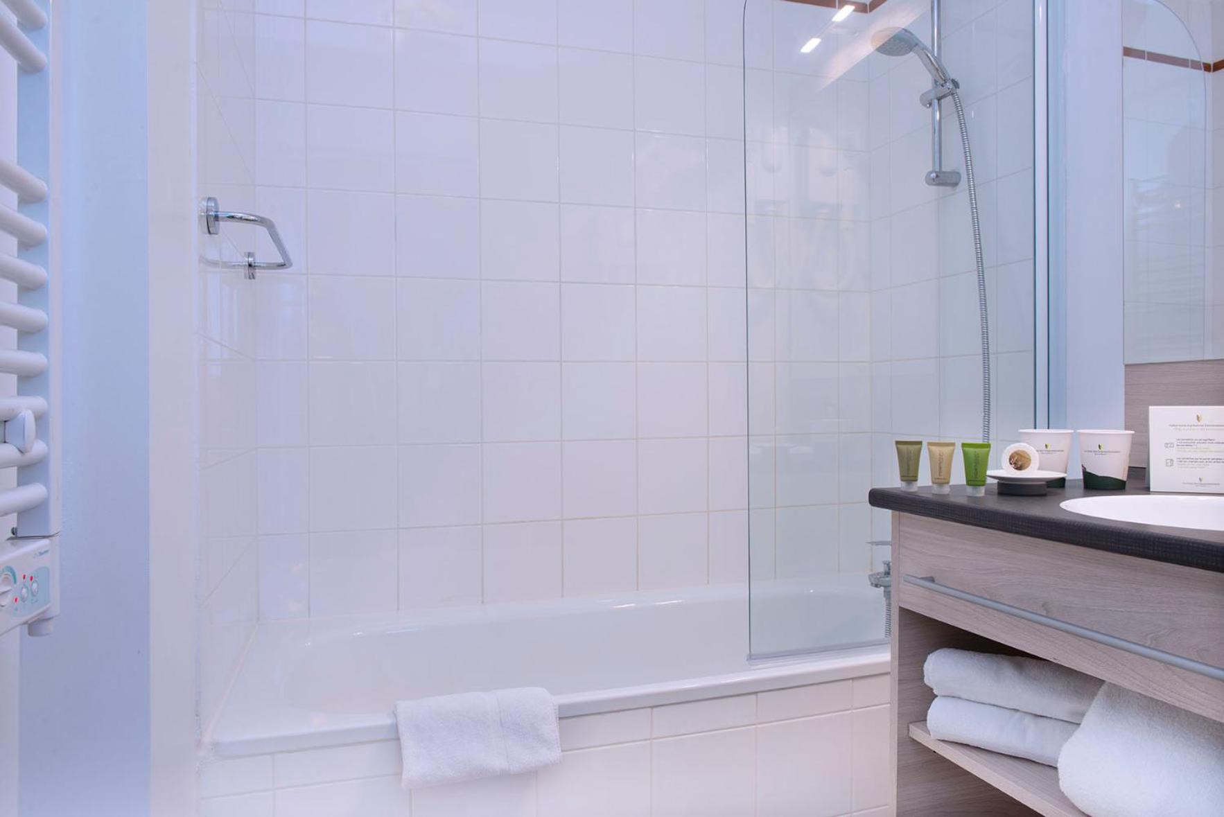 Superior Double Room (Ground Floor) - Photo 4