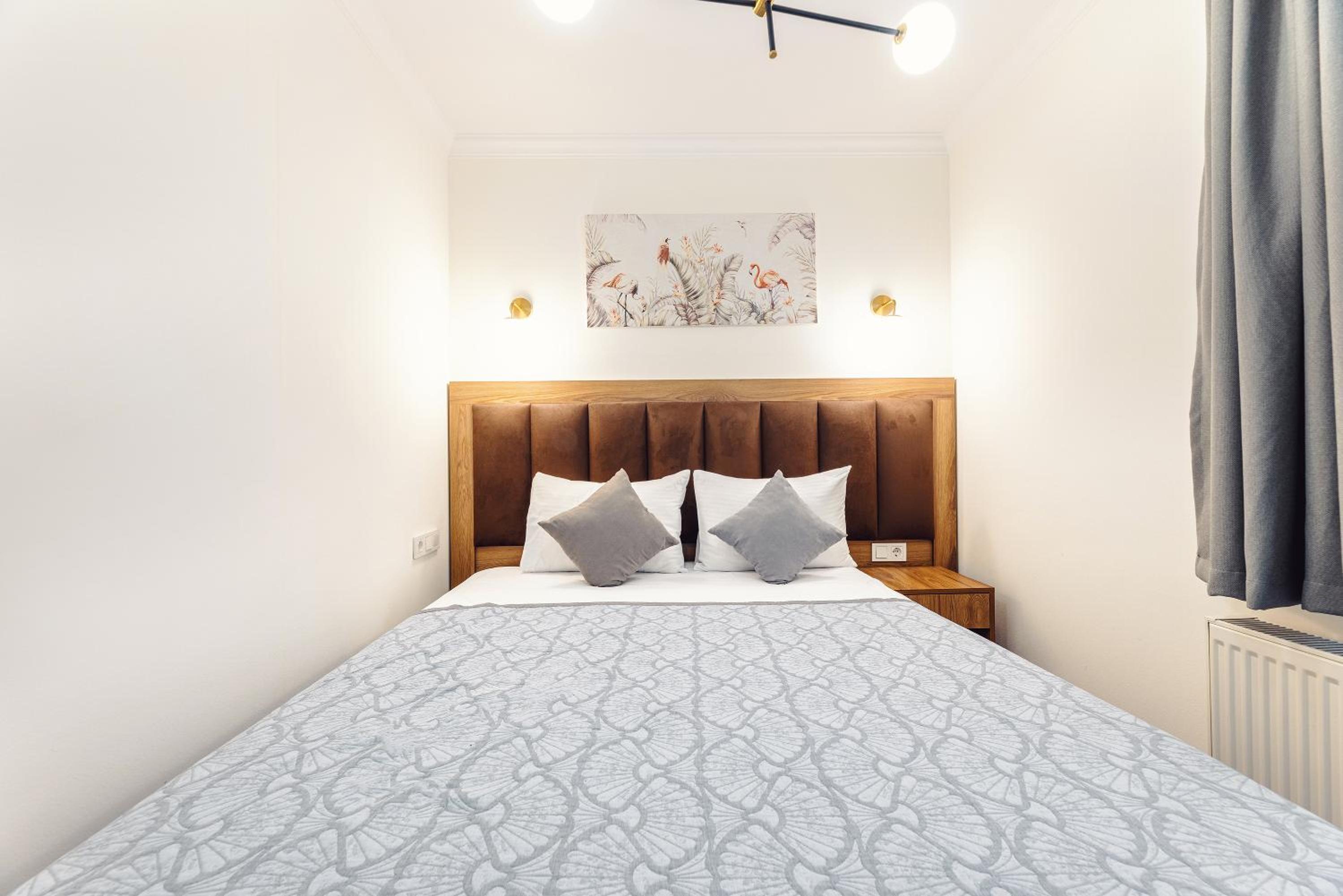 Budget Double Room photo 3