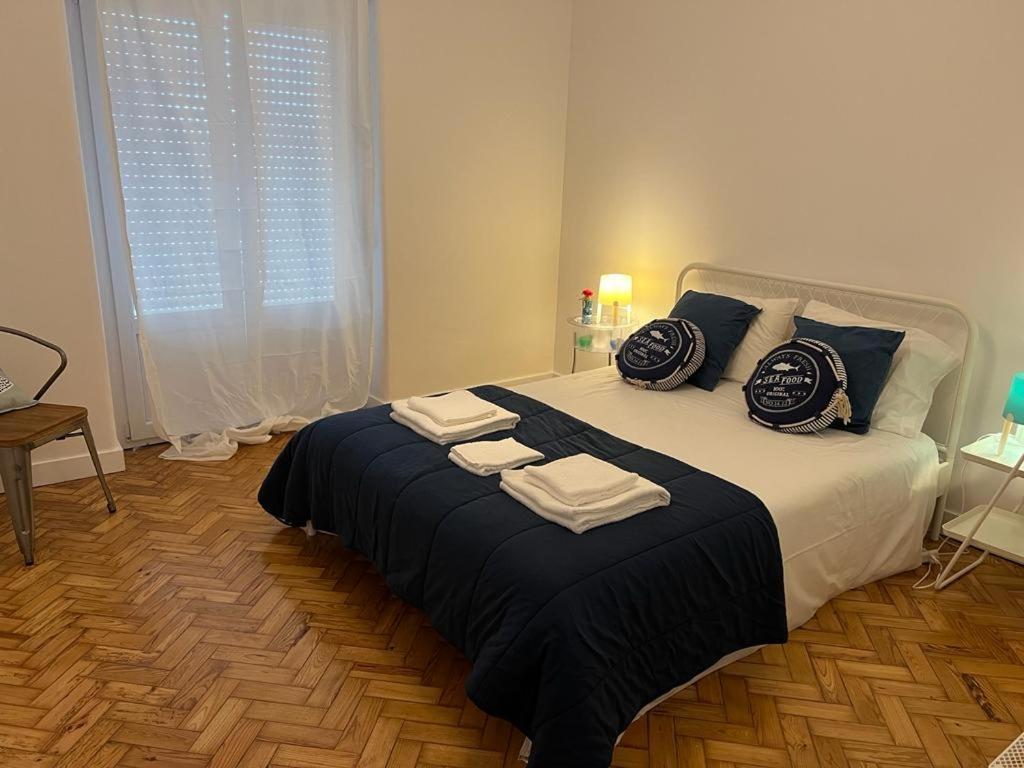 Standard Double Room with Shared Bathroom